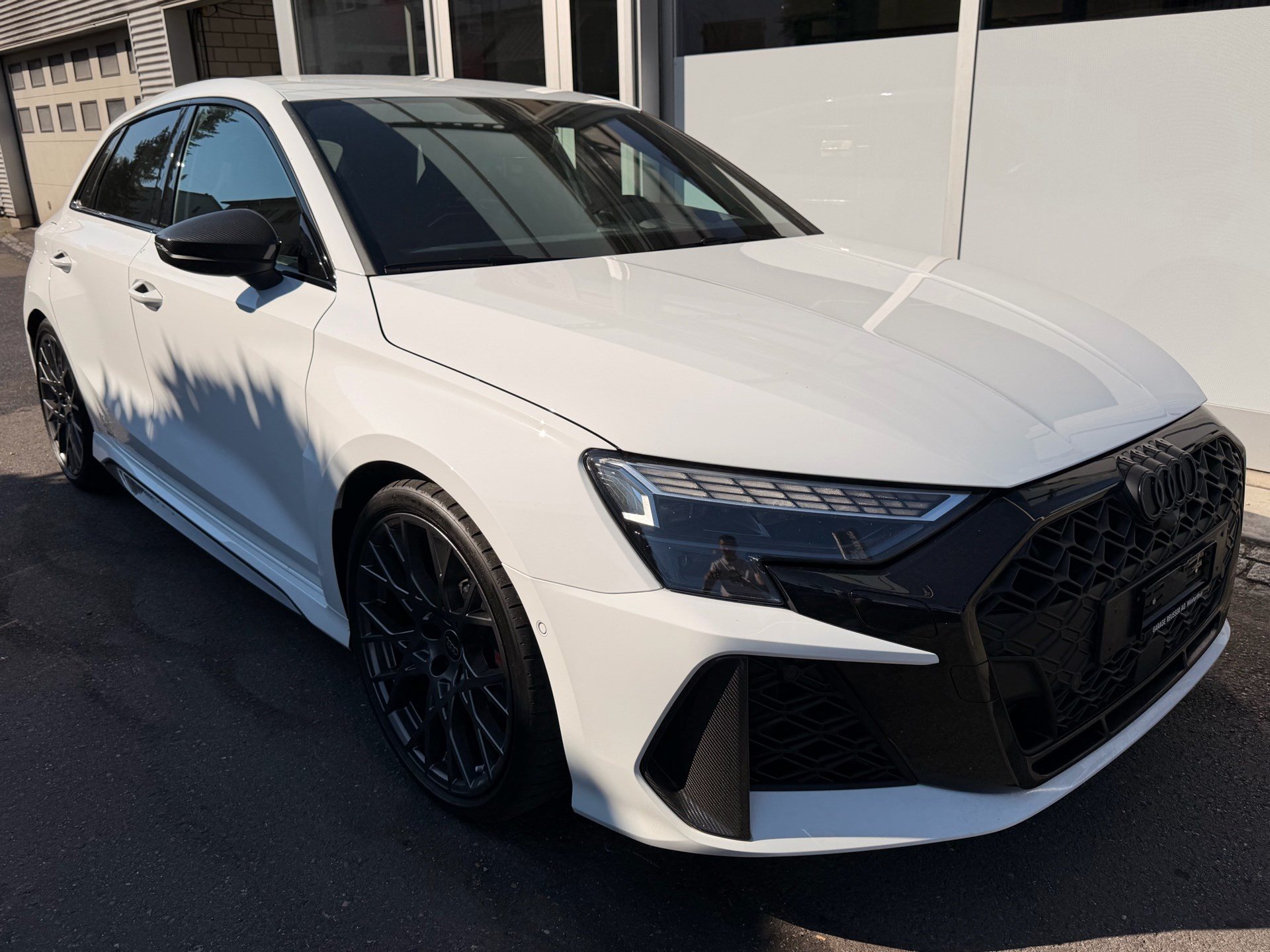 AUDI RS3 SPORTBACK 2.5 400 PS TFSI QUATTRO *** RS-SCHALENSITZE & CARBON EXTERIEUR ***-showroom-element-2