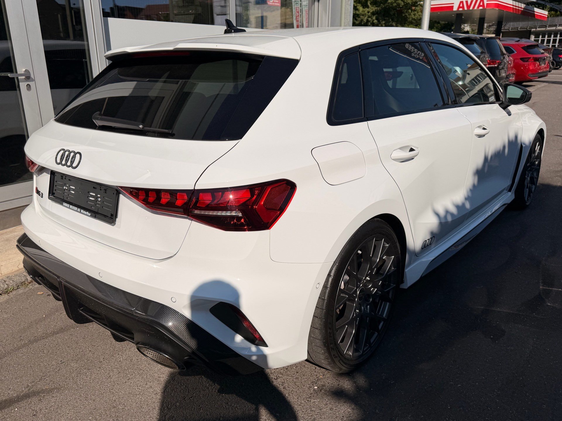 AUDI RS3 SPORTBACK 2.5 400 PS TFSI QUATTRO *** RS-SCHALENSITZE & CARBON EXTERIEUR ***-showroom-element-3