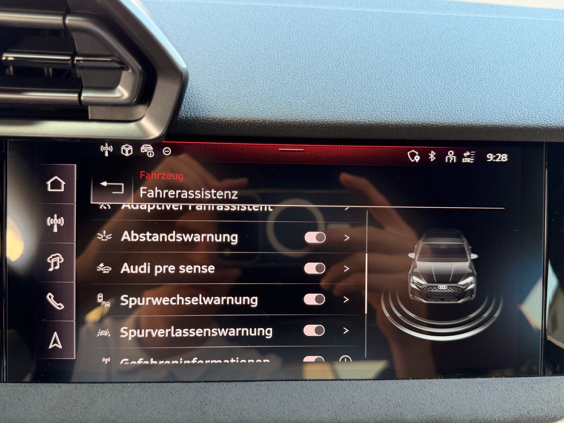 AUDI RS3 SPORTBACK 2.5 400 PS TFSI QUATTRO *** RS-SCHALENSITZE & CARBON EXTERIEUR ***-image-17