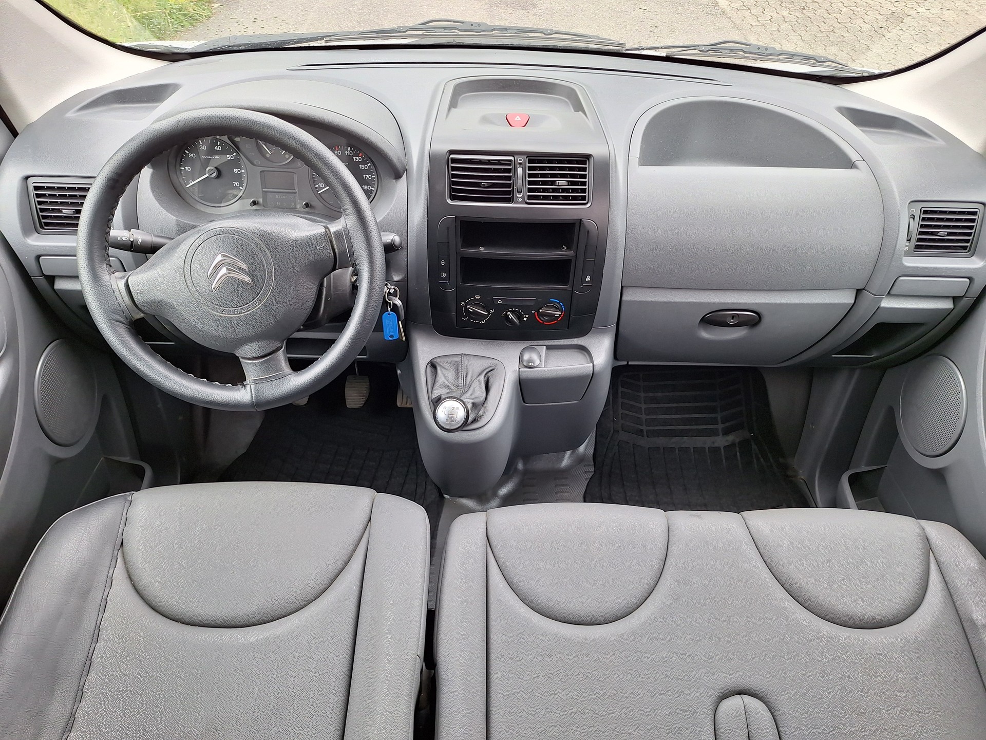 CITROEN Jumpy 2.0 HDi 12 L1H1-image-9