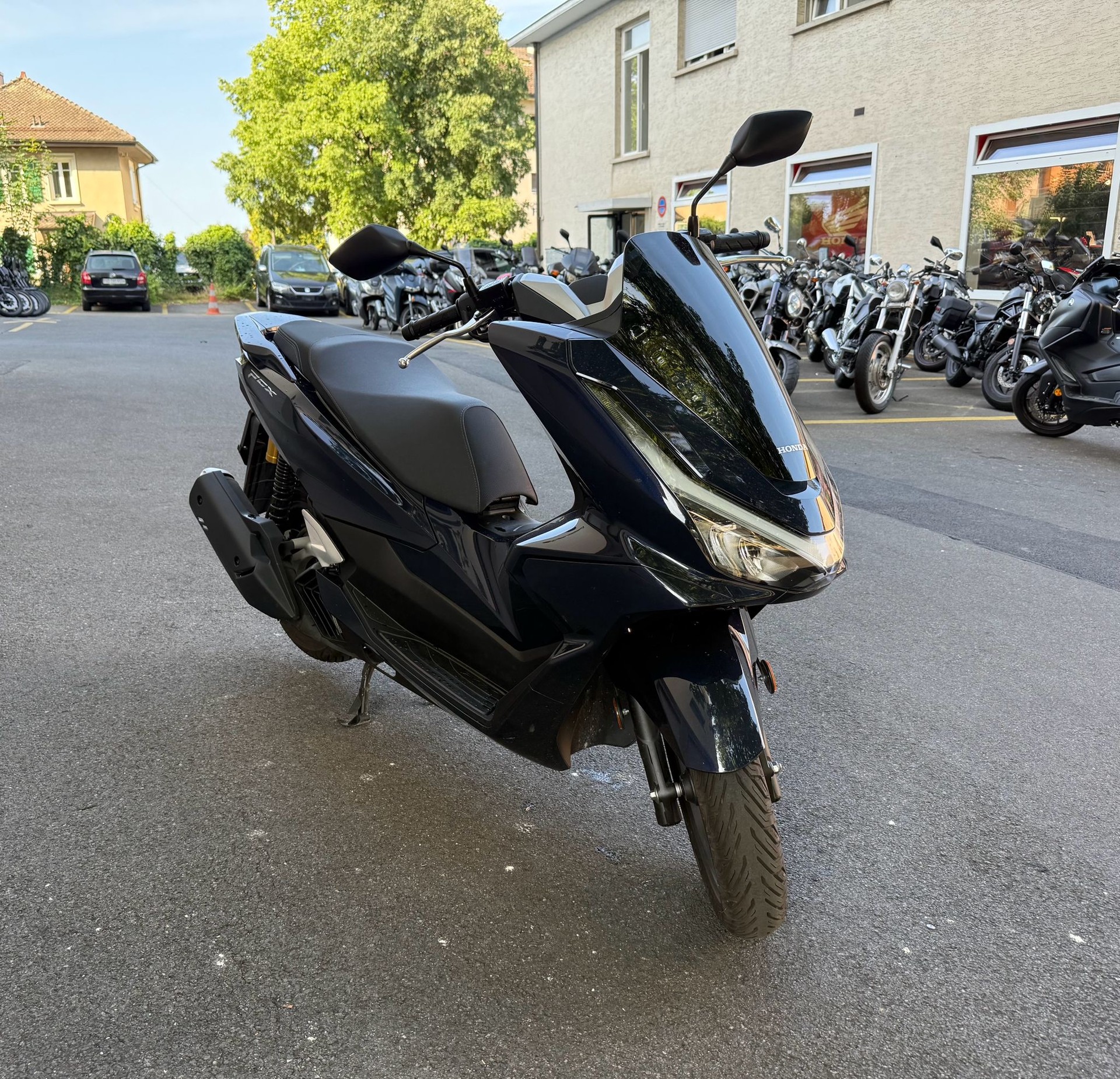 HONDA PCX 125 DX TFT. connectivity-image-1