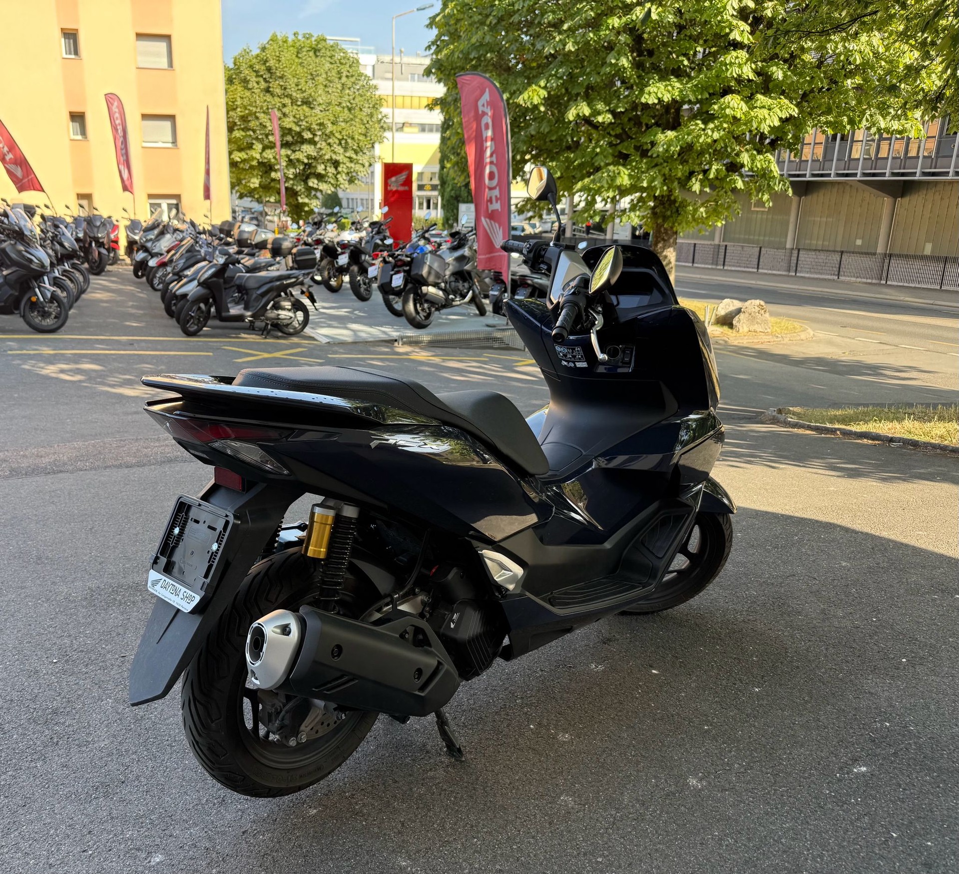 HONDA PCX 125 DX TFT. connectivity-image-5