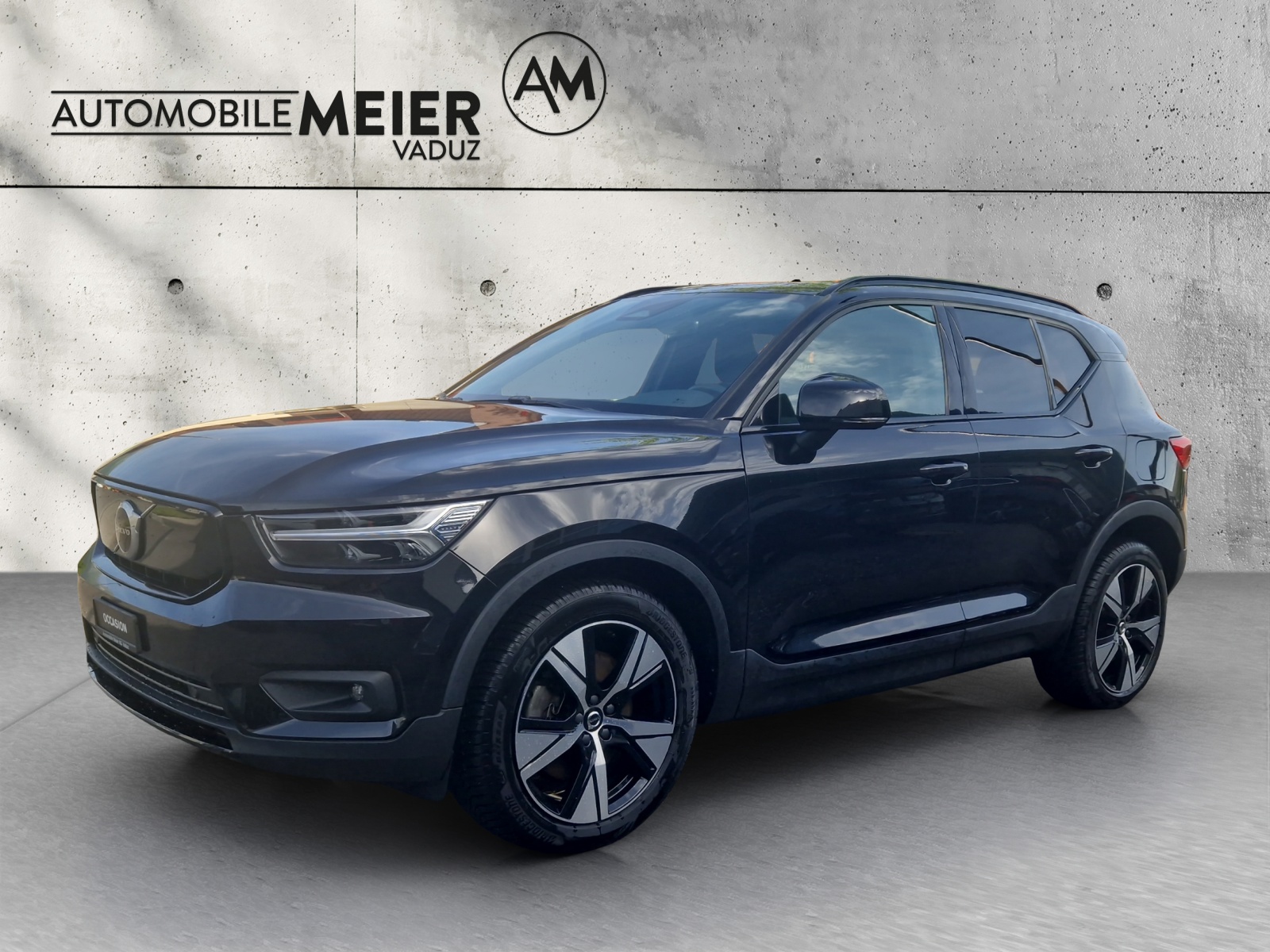 VOLVO XC40 P8 R-Design AWD