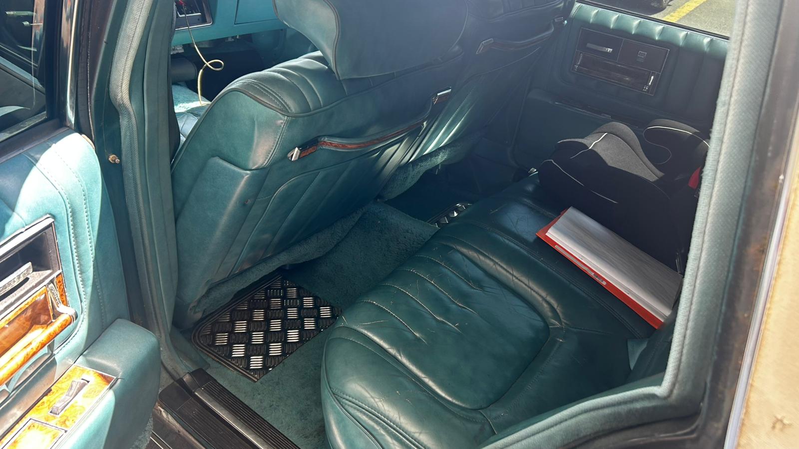CADILLAC SEVILLE-image-7