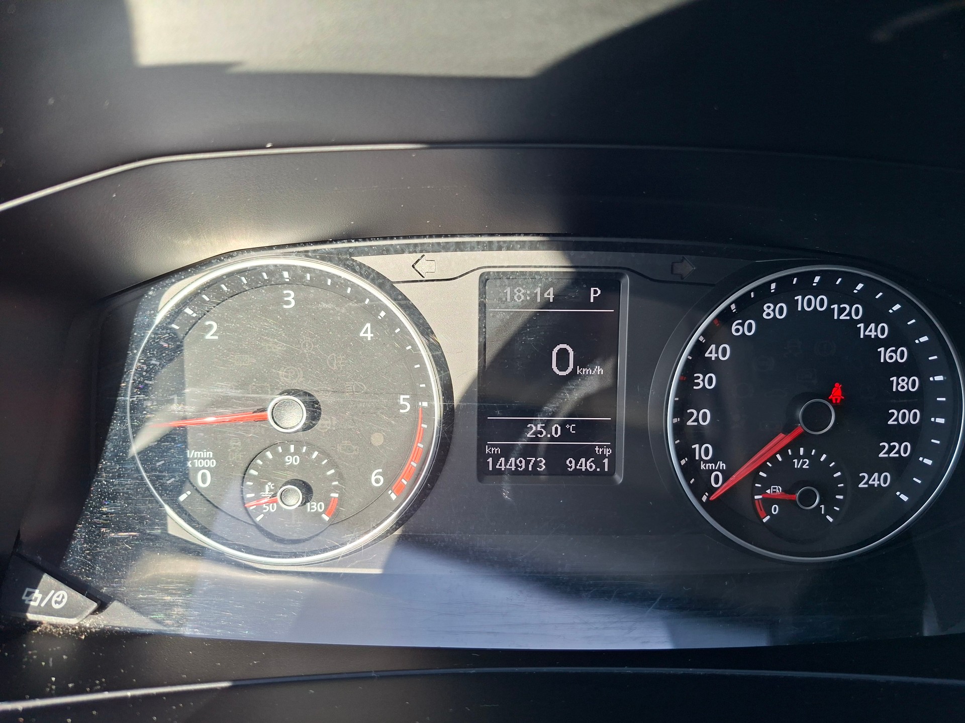 VW 2.0 TDI 150PS DSG 9Plätze-image-7