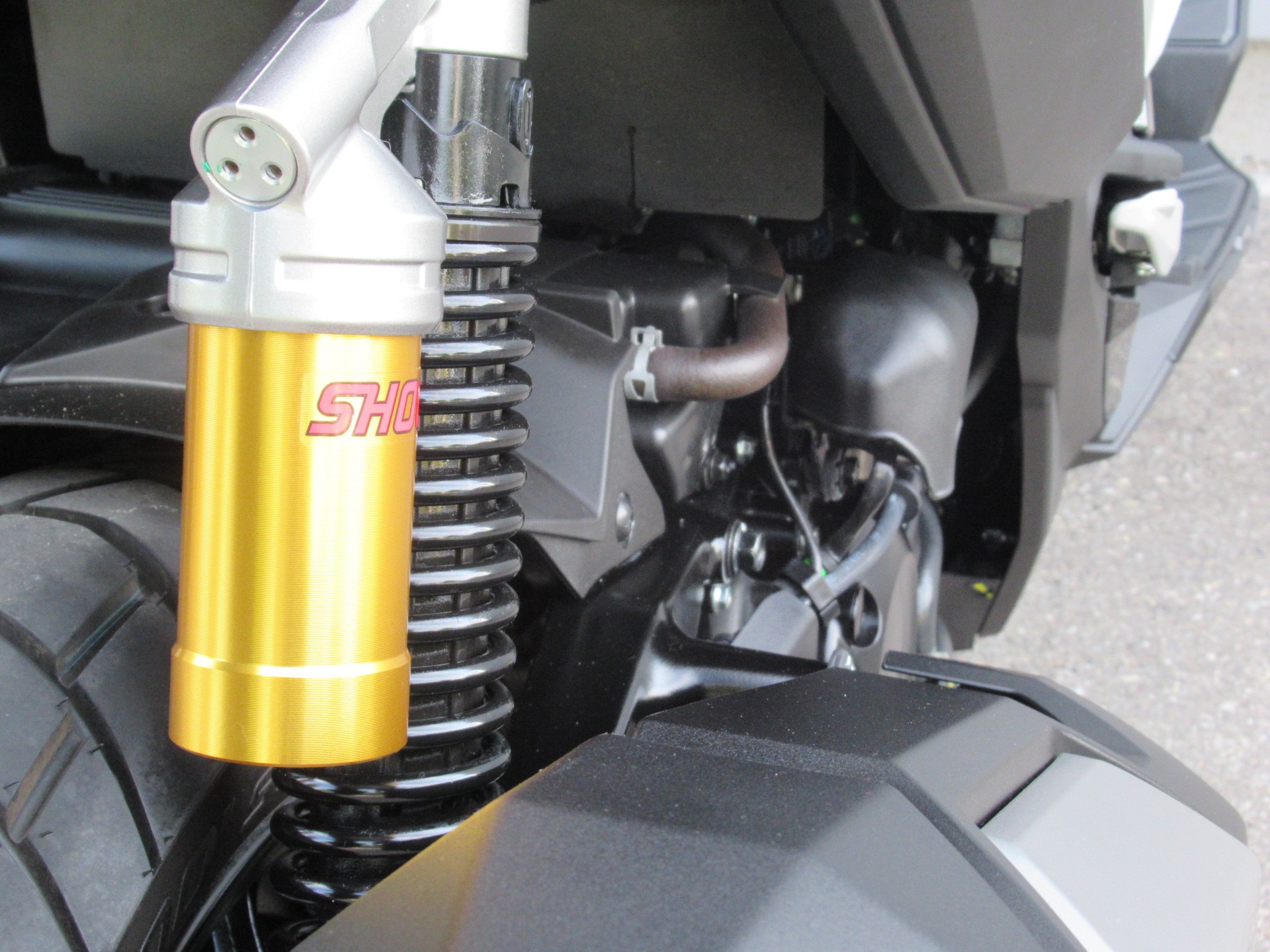 HONDA ADV 350-image-7