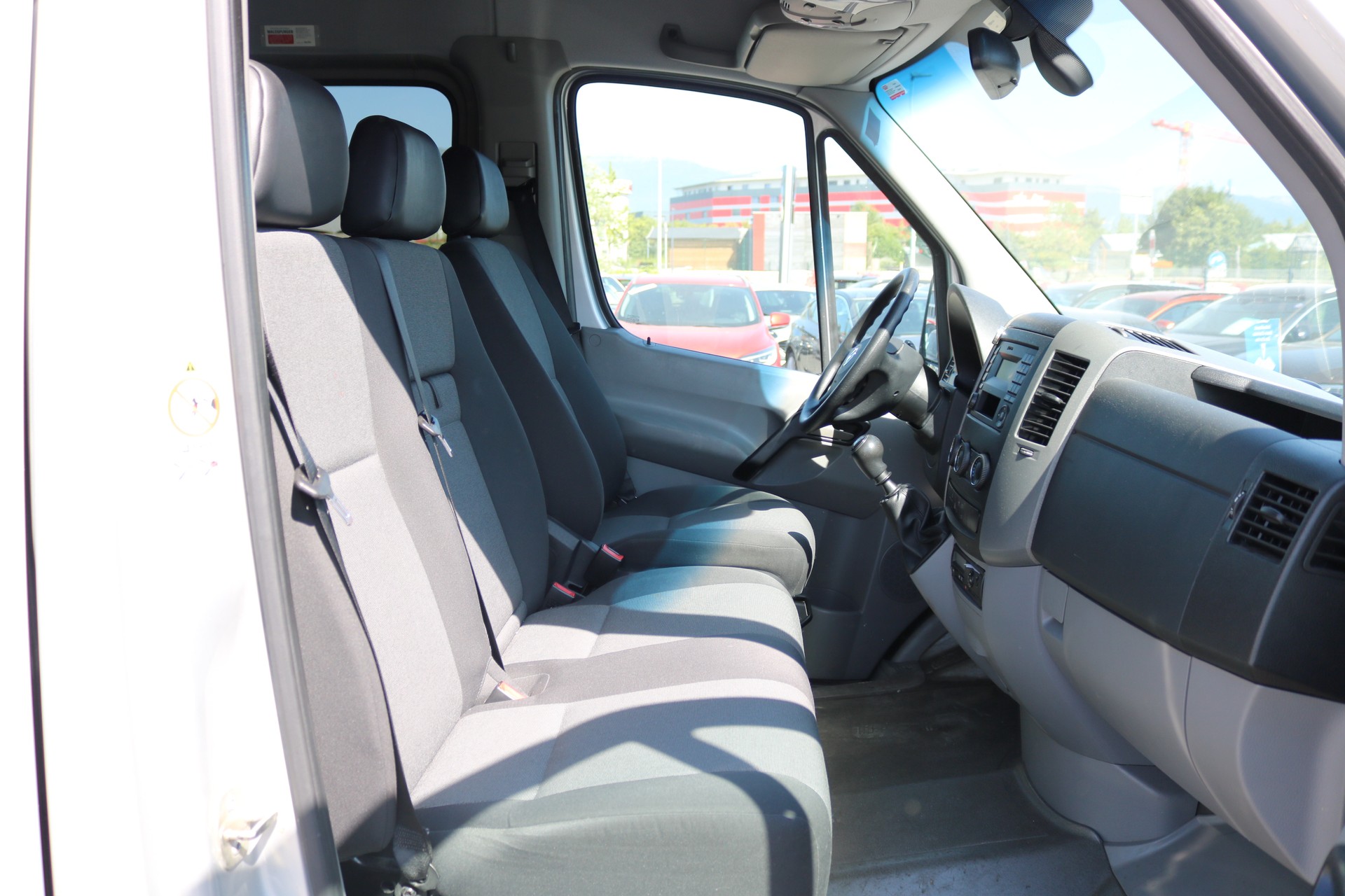 VW Crafter 50 2.0 TDI CR-image-37