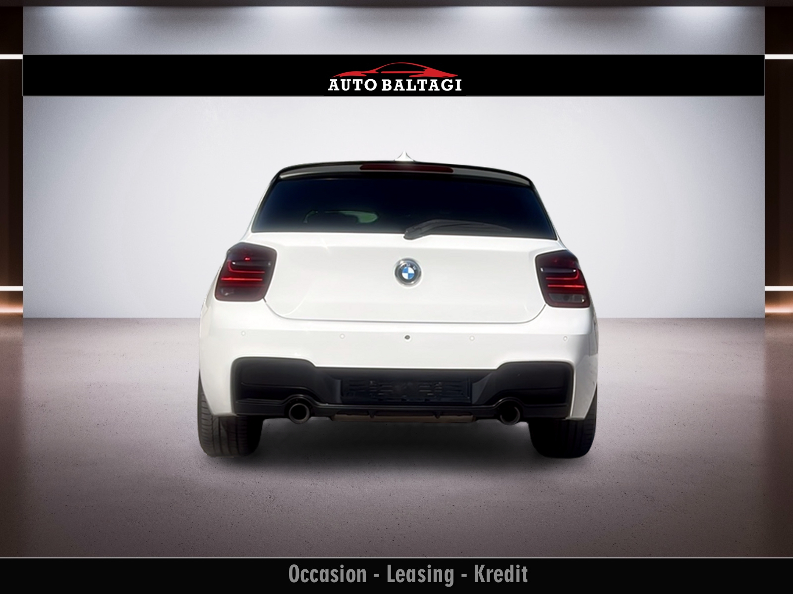 BMW M135i xDrive Steptronic-image-12