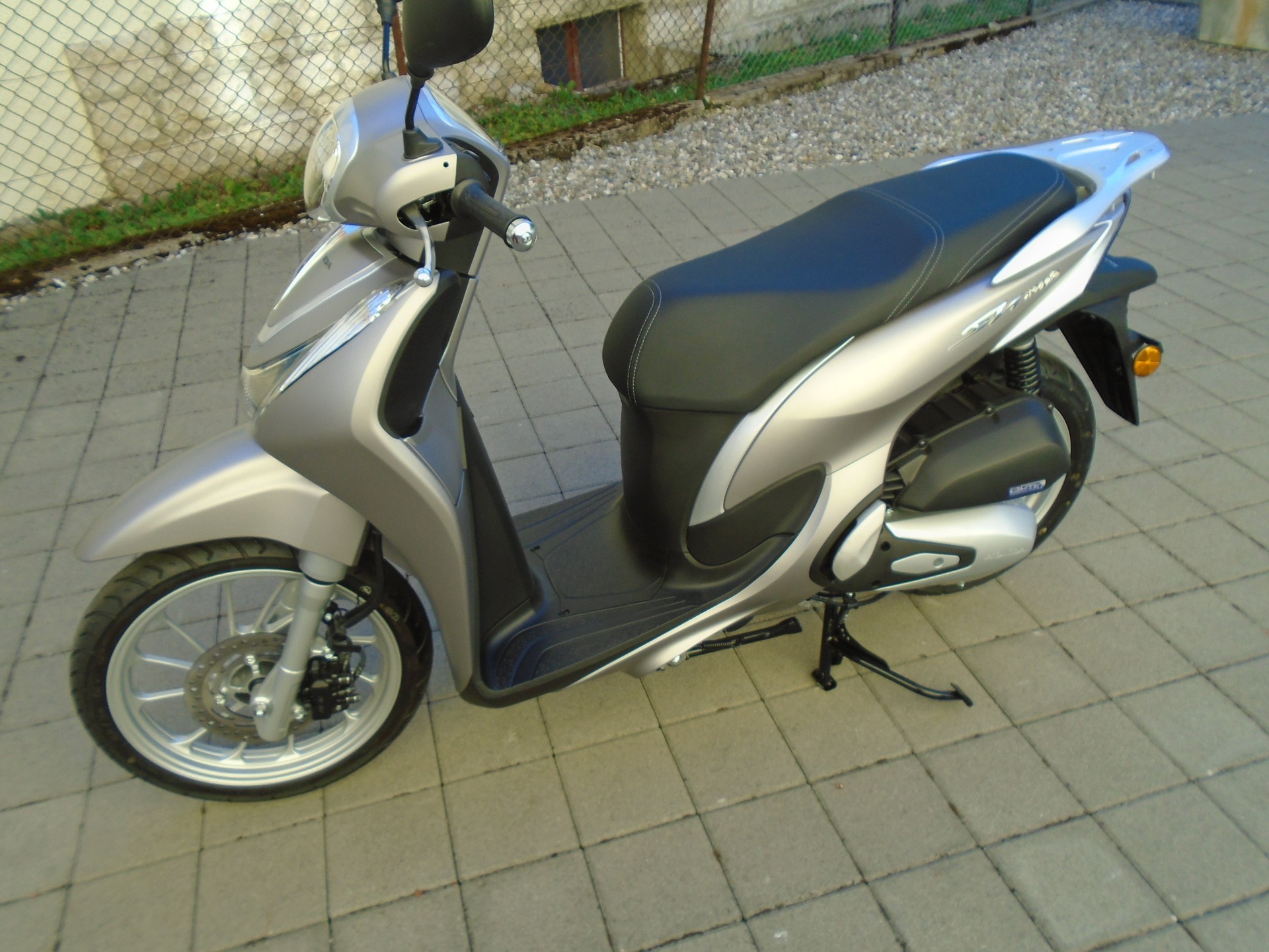 HONDA SH 125 i Mode-image-1