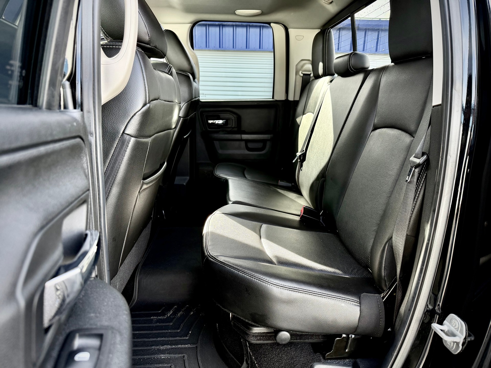 DODGE 1500 Sport Quad Cab Rambox-image-17