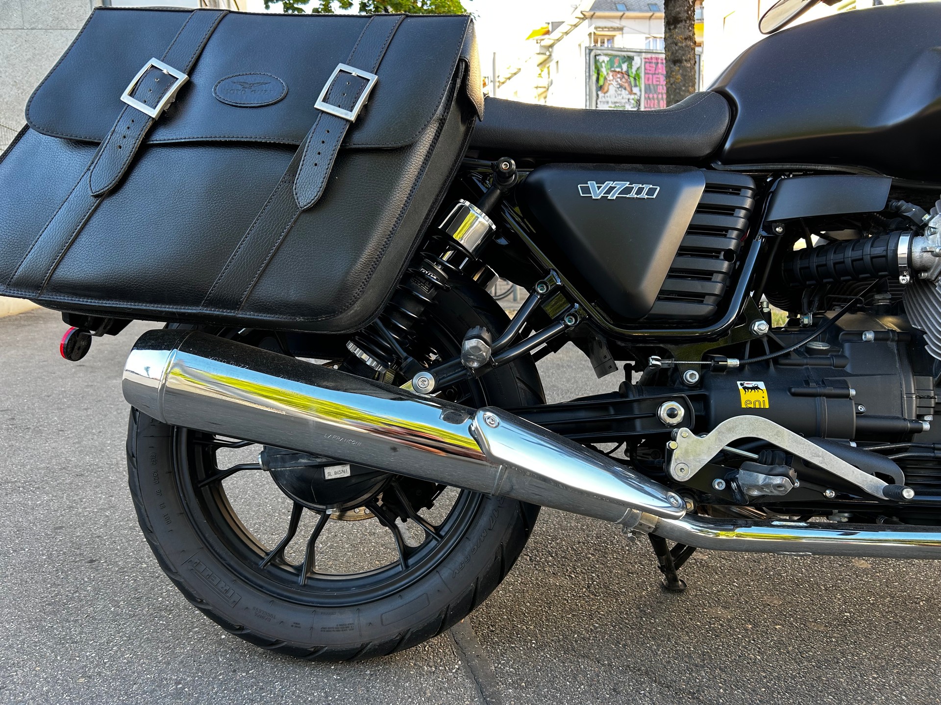 MOTO GUZZI V7 Stone 750-image-11