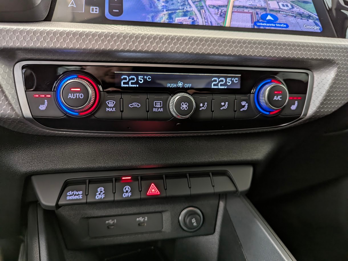 AUDI A1 Sportback 2.0 40 TFSI S Line S-Tronic*5J GAR S-LINE KOMPLETT VOLL-LED DÄMPFER ACC SONOS KEYLESS*-image-24