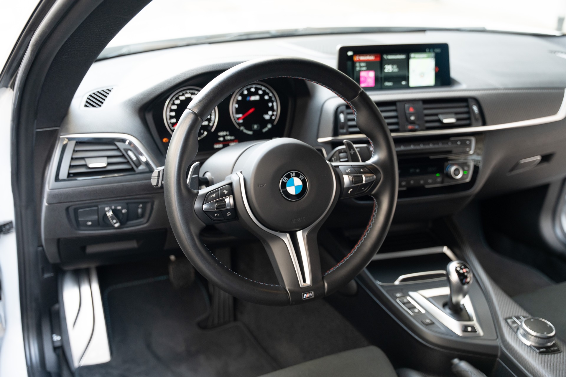 BMW M2 Competition-image-11