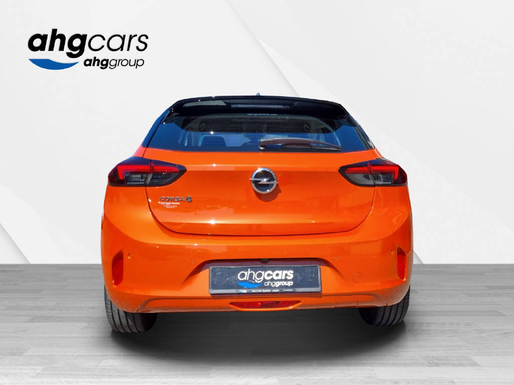 OPEL Corsa e-Elegance-showroom-element-3