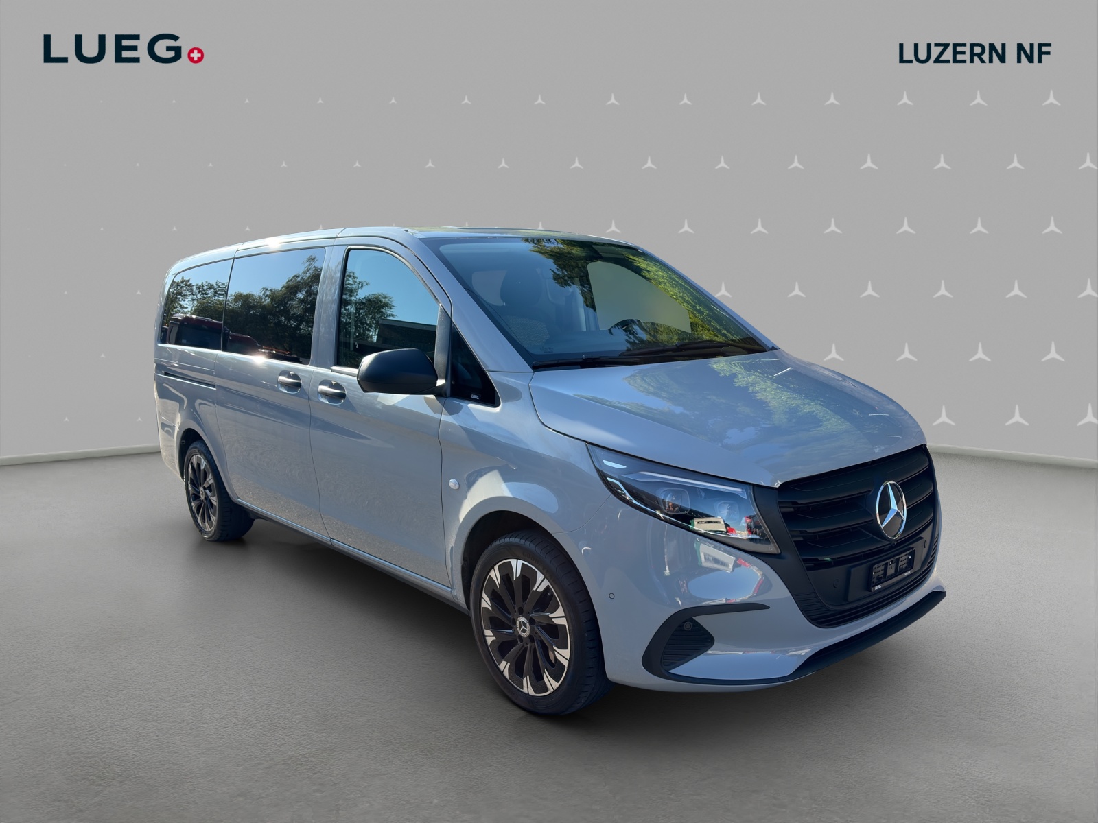 MERCEDES-BENZ Vito 116 CDI Lang Pro Tourer 4Matic 9G-Tronic-image-4