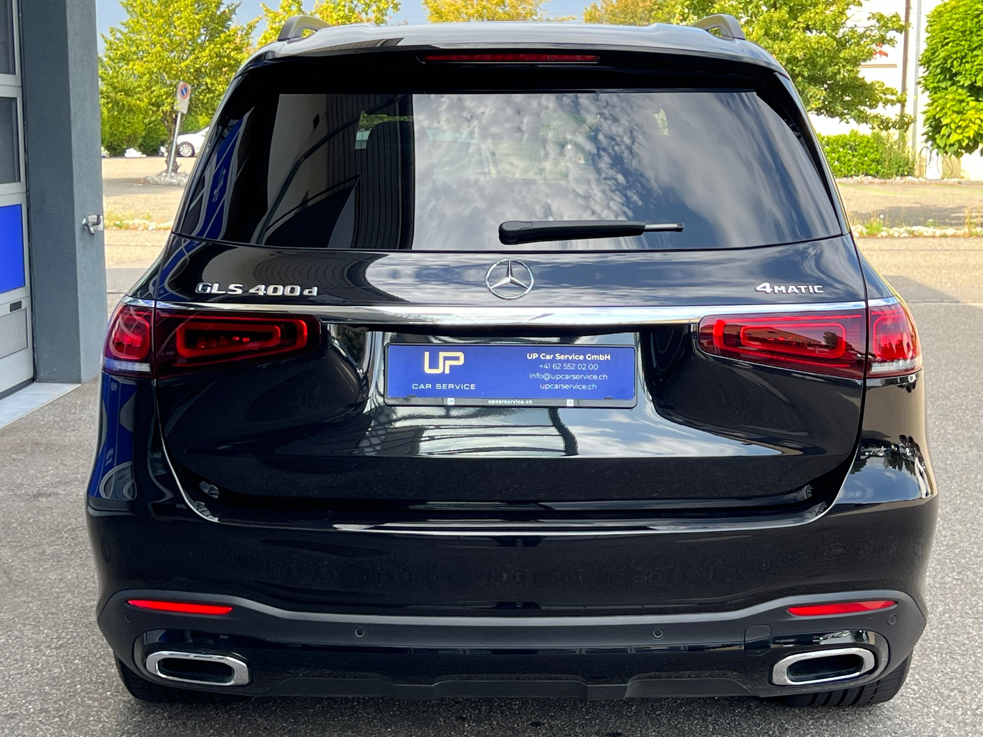 MERCEDES-BENZ GLS 400 d AMG Line 4matic * Neuwagenzustand *-image-5