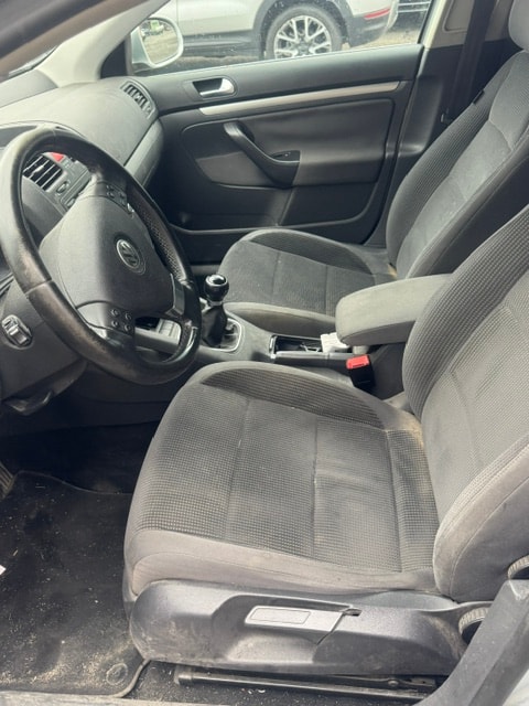VW Golf Variant 1.4 TSI Comfortline-image-3