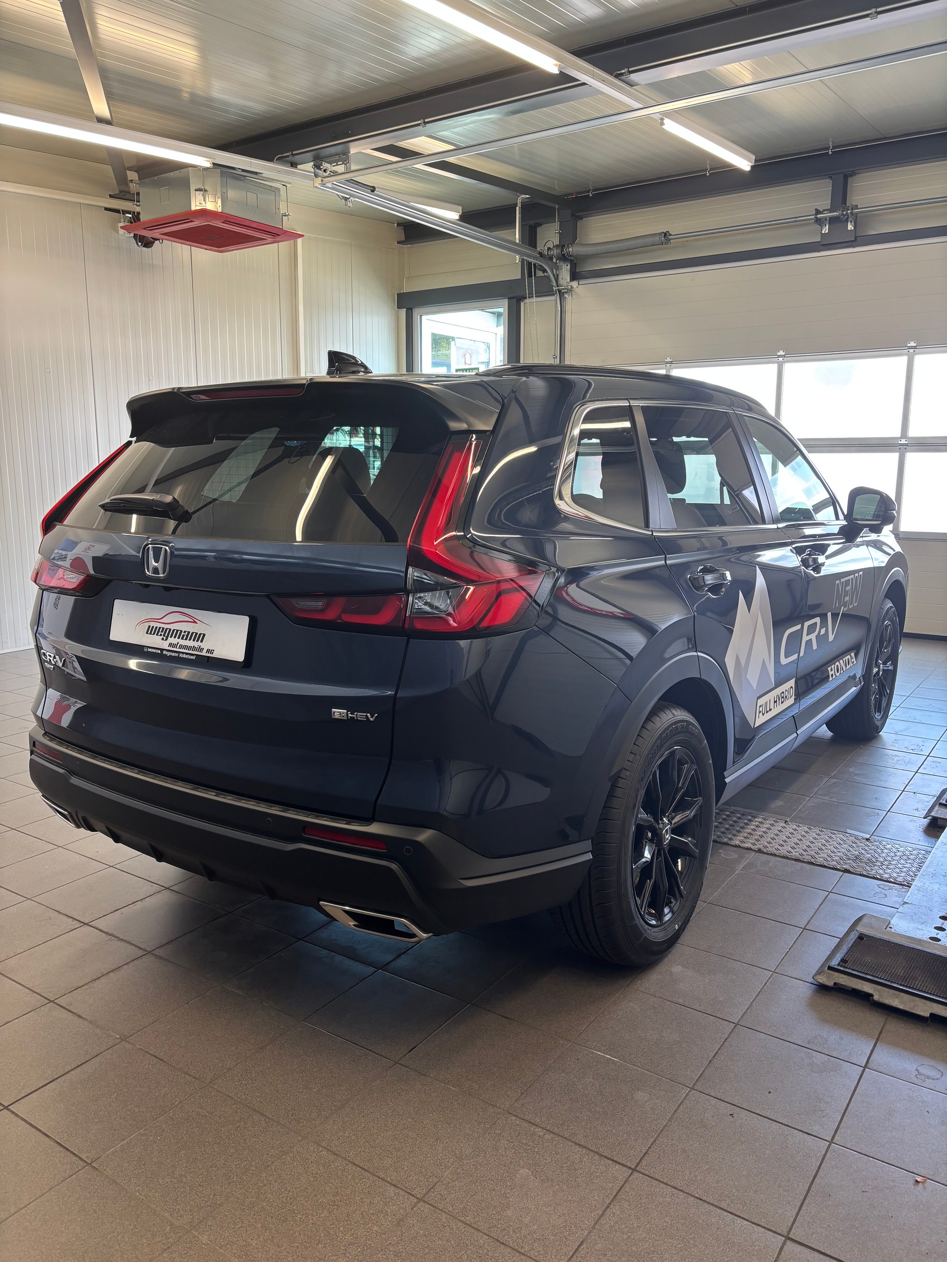 HONDA CR-V 2.0i MMD Hybrid Elegance 4WD Automatic-showroom-element-3