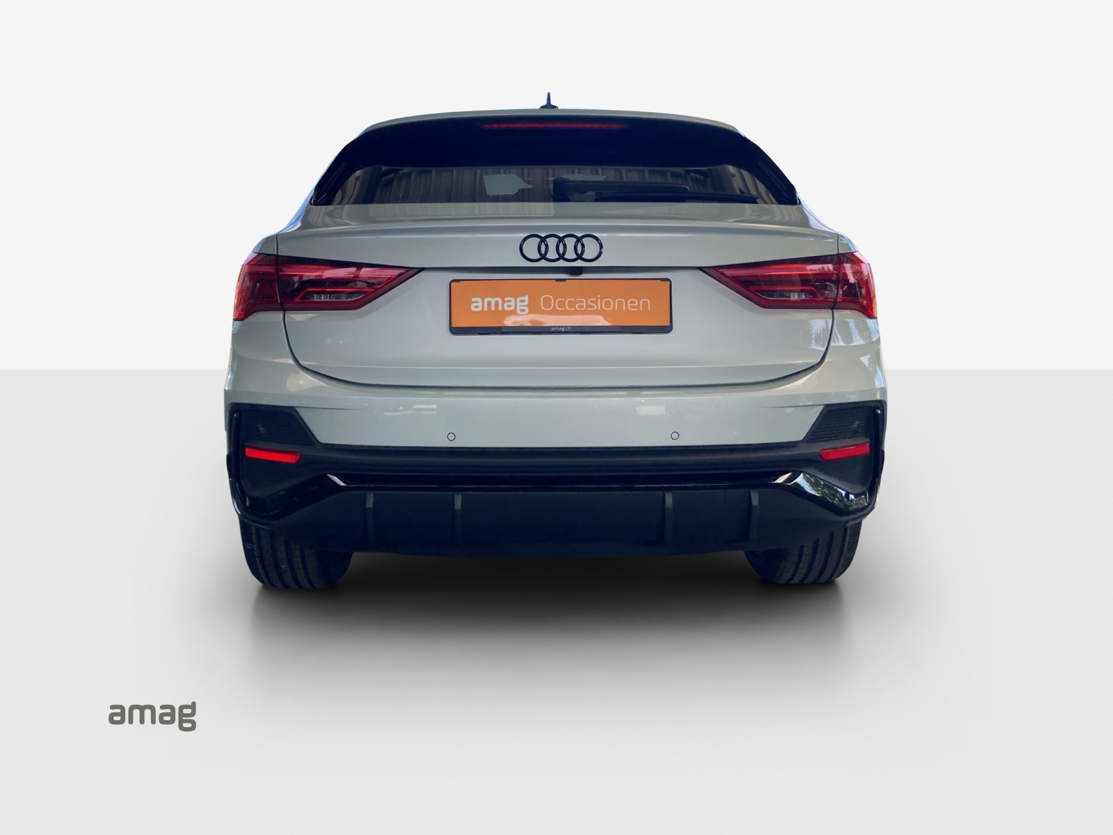 AUDI Q3 Sportback 45 TFSI S line quattro S-tronic-showroom-element-3