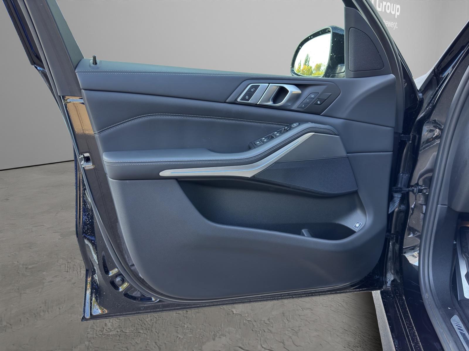 BMW X5 45e xDrive-image-12