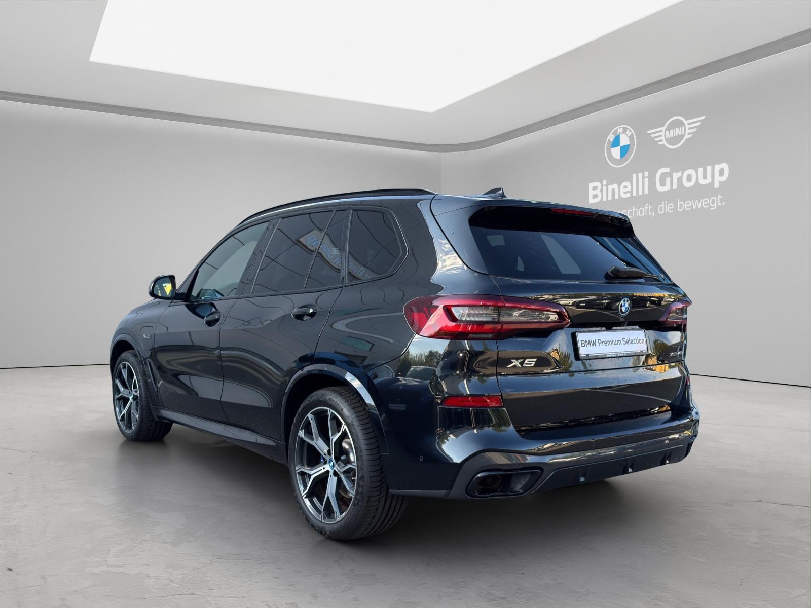 BMW X5 45e xDrive-showroom-element-2