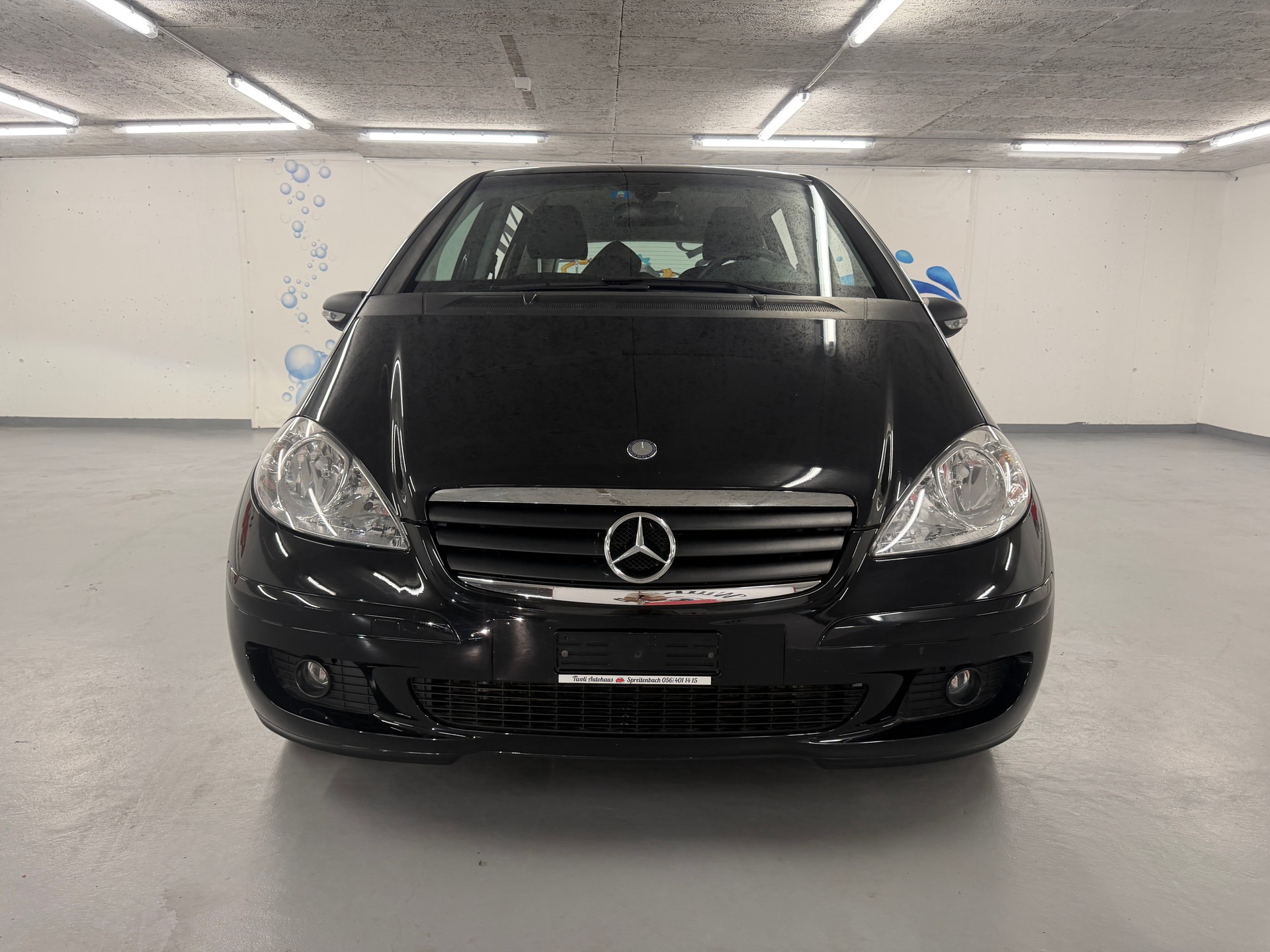 MERCEDES-BENZ A 170 Classic-showroom-element-2
