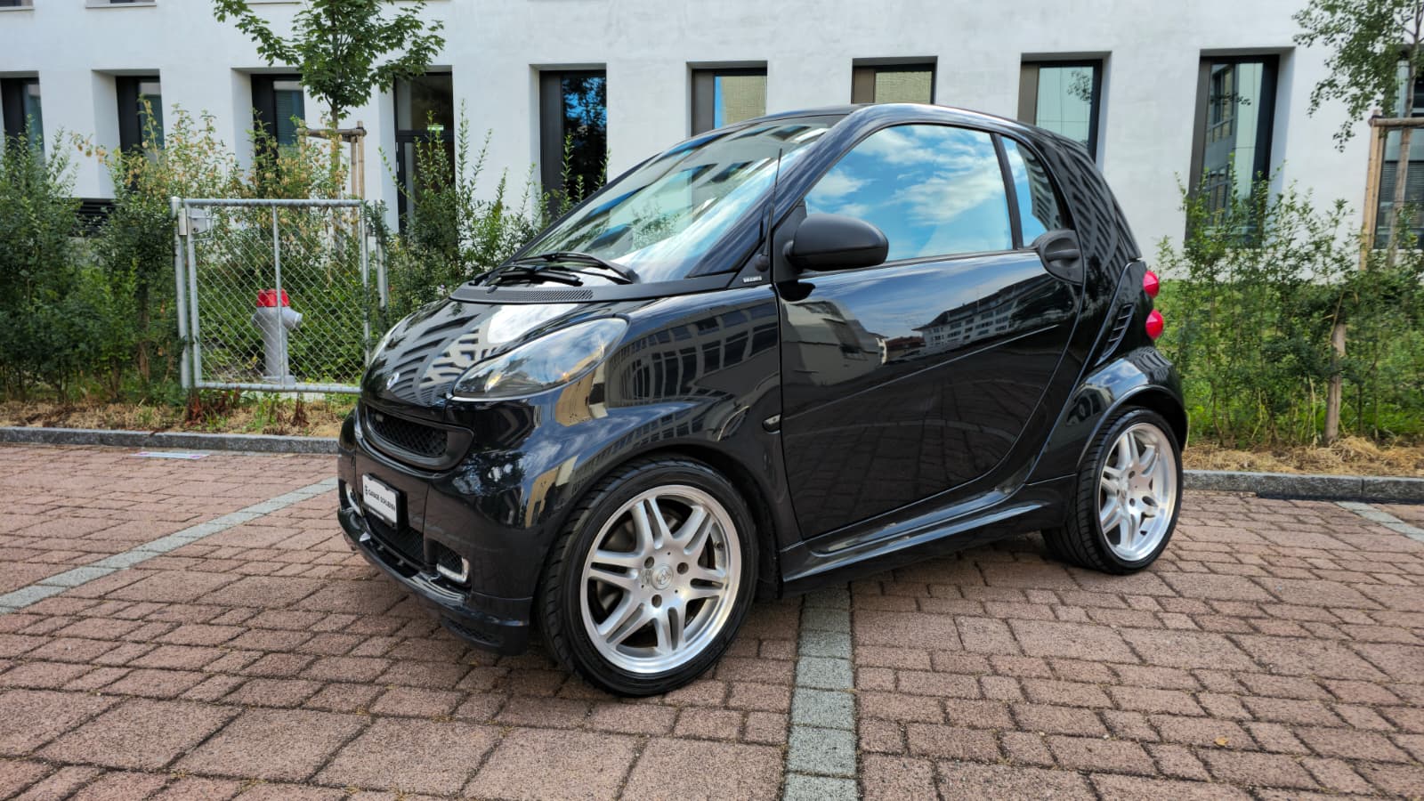 SMART Brabus Limited Xclusive| Ab MFK und Service| Lichtautomatik| Coming-Home| NAVI| Integrierter Startknopf im Schaltknauf