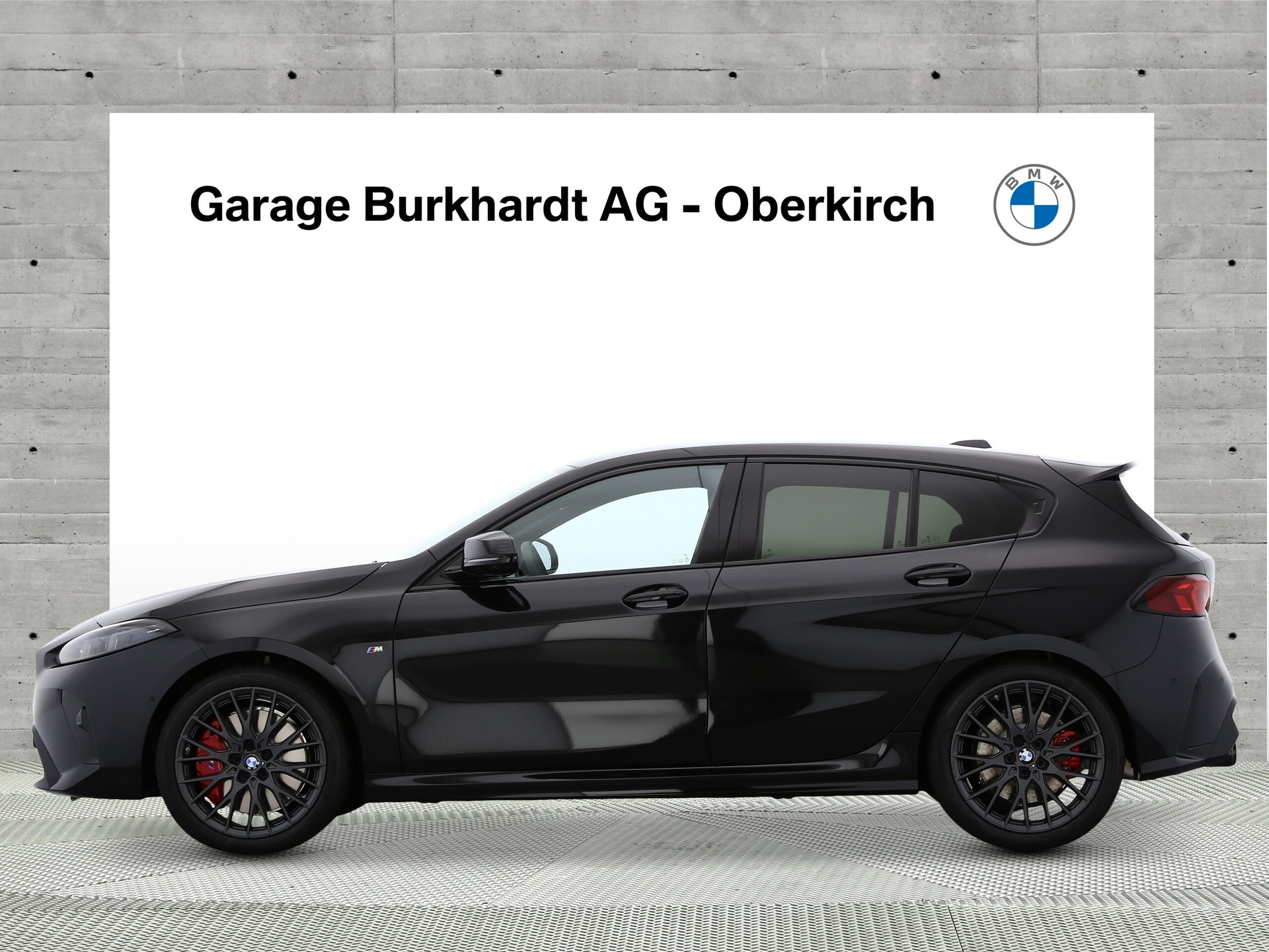 BMW M135 xDrive M Sport Pro-showroom-element-2