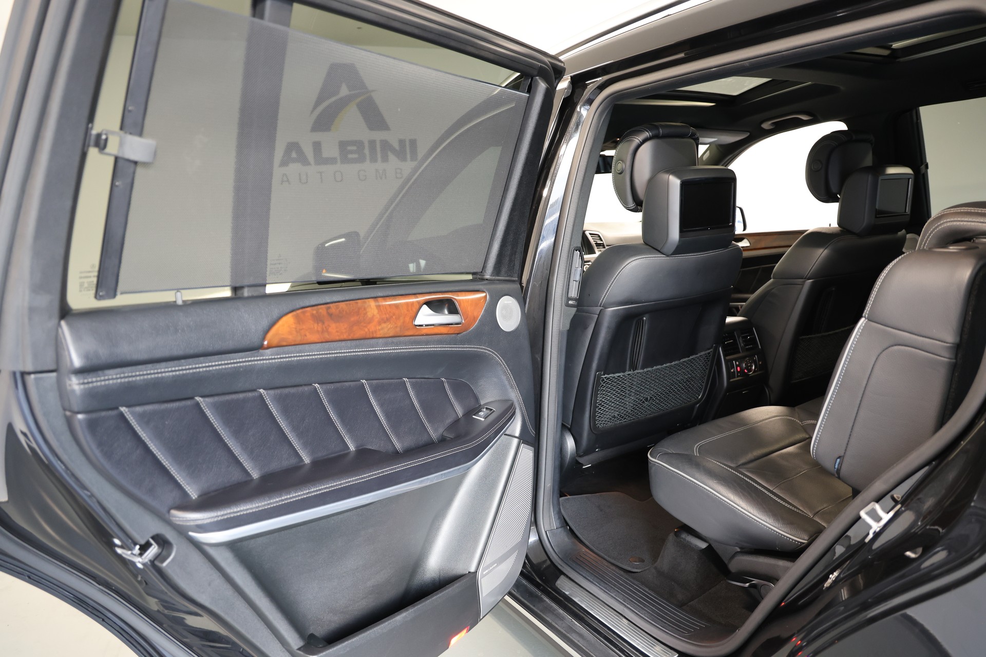 MERCEDES-BENZ GL 500 V8 7-Plätzer-image-15
