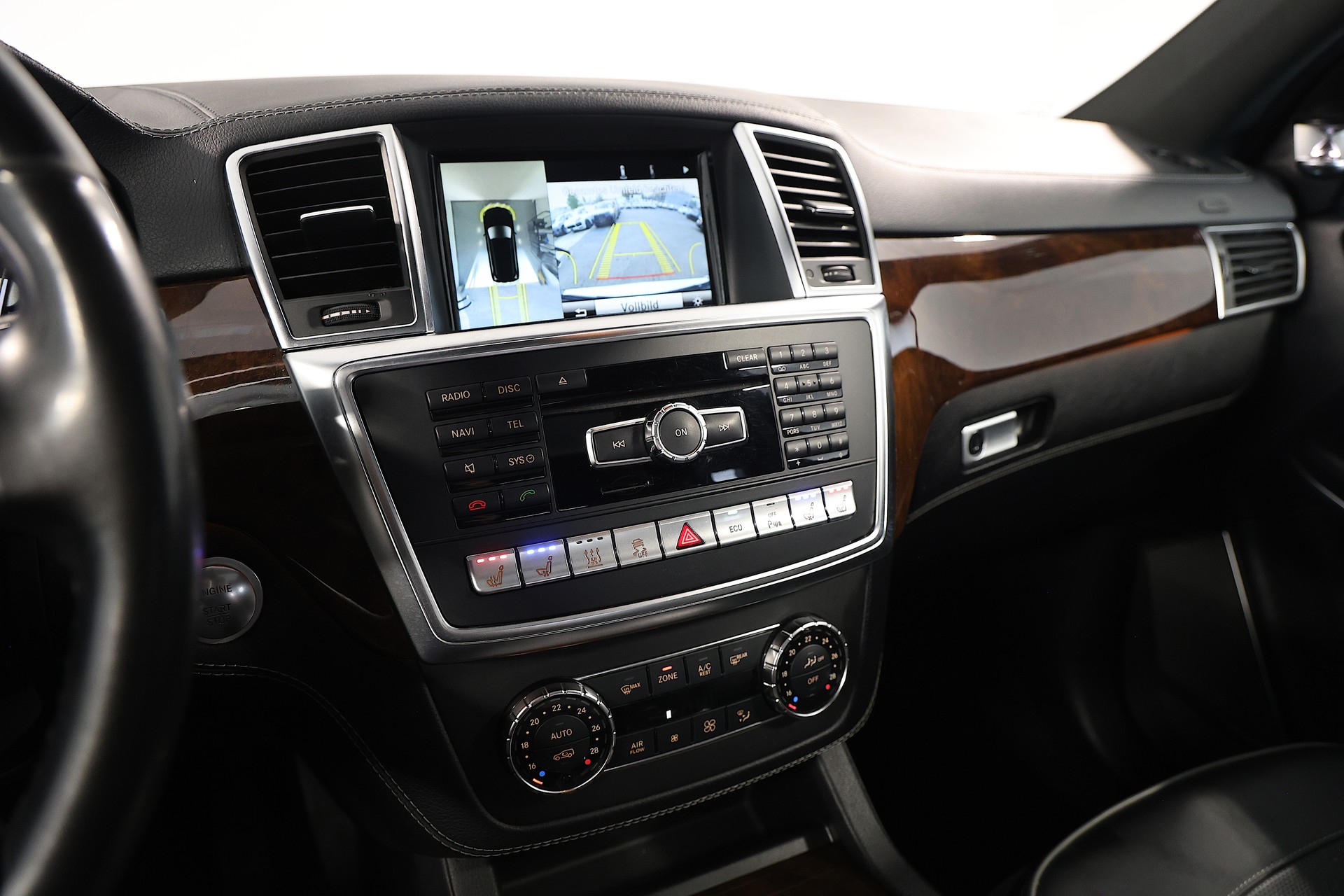 MERCEDES-BENZ GL 500 V8 7-Plätzer-image-14