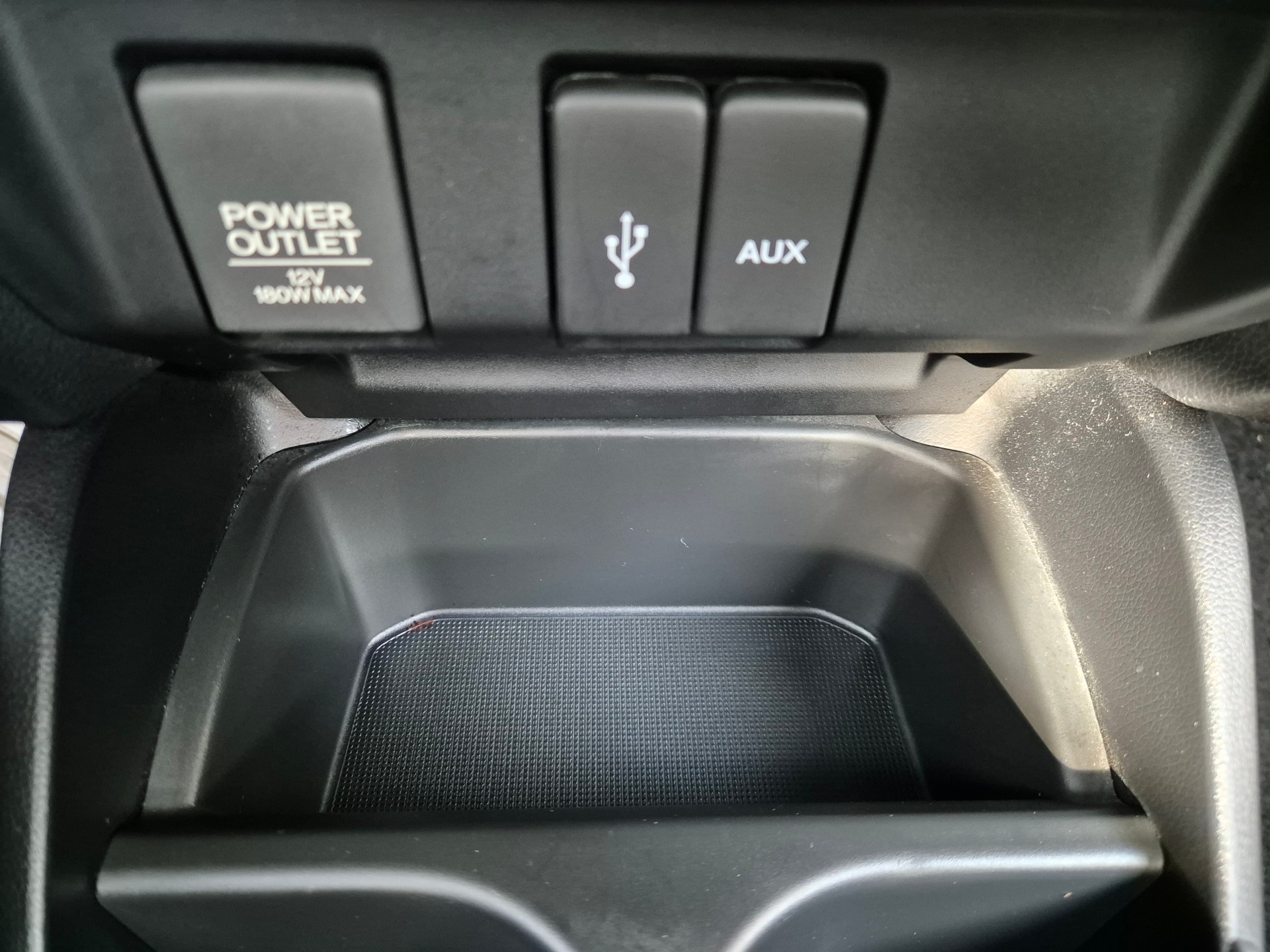 HONDA Jazz 1.3i-VTEC Trend-image-16