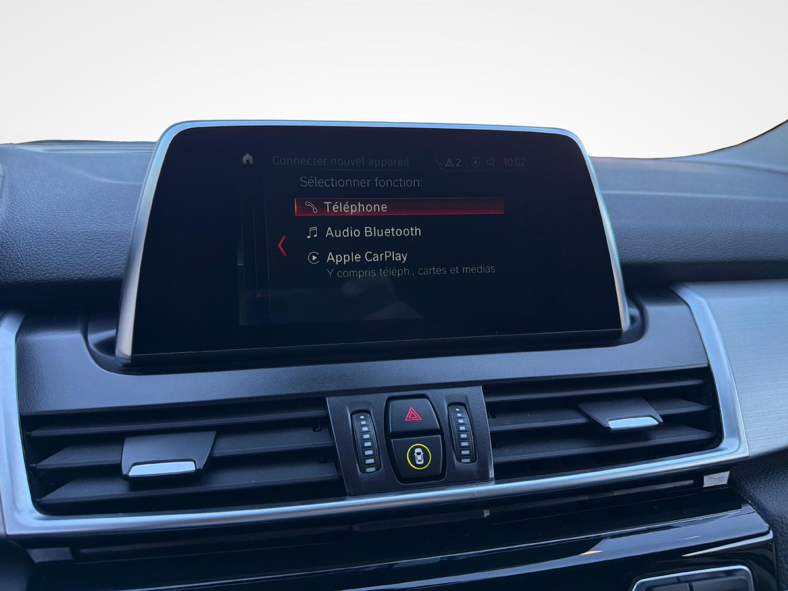 BMW 225i xDrive Sport Line Steptronic-image-14