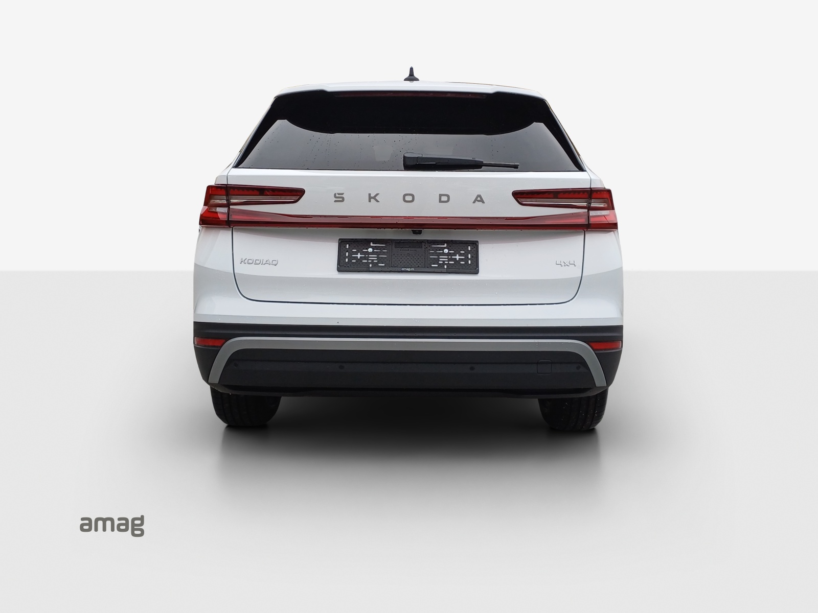 SKODA Kodiaq 2.0 TSI Dynamic 4x4-showroom-element-1