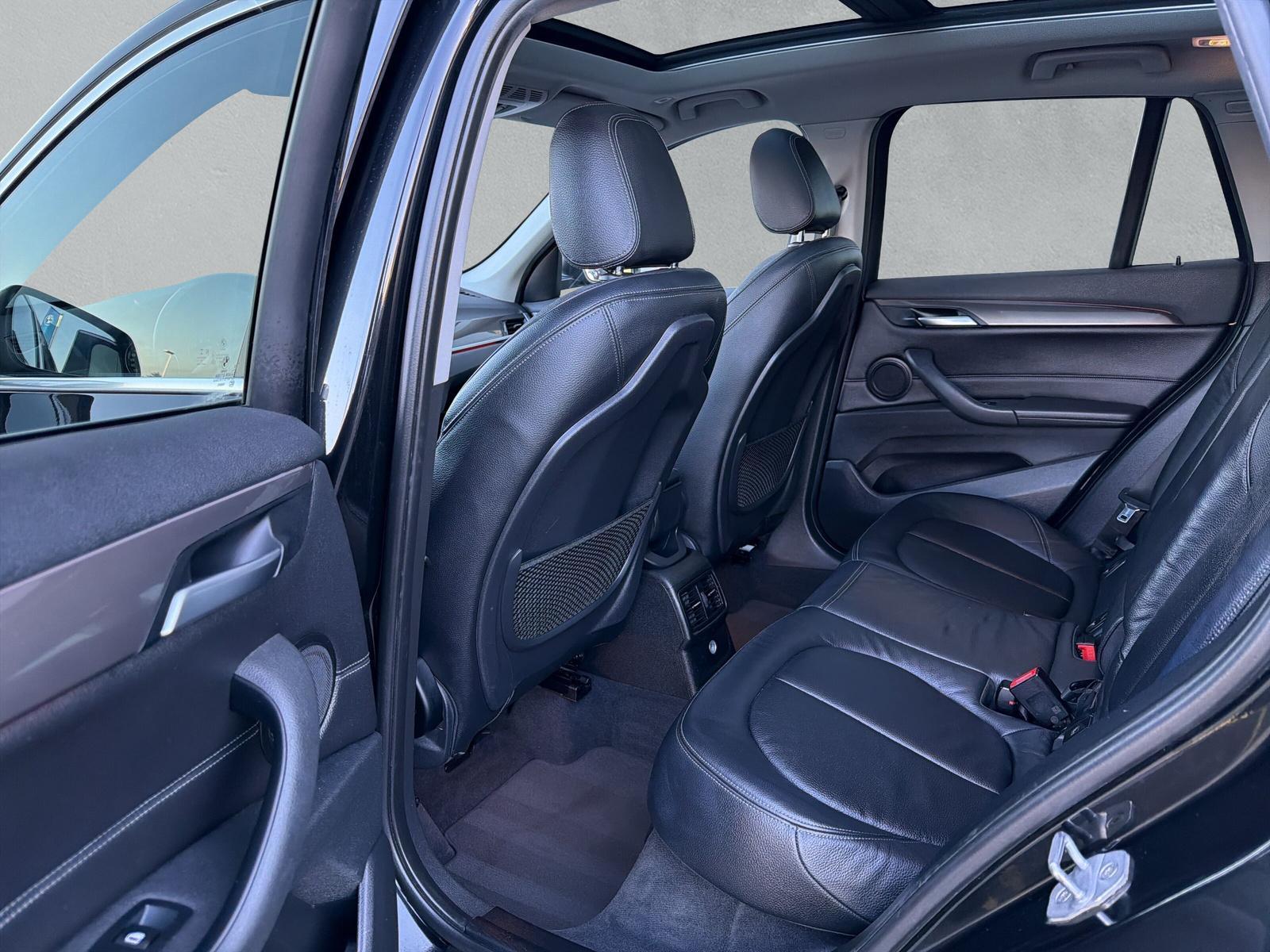 BMW X1 18i sDrive X-line (CH)-image-11