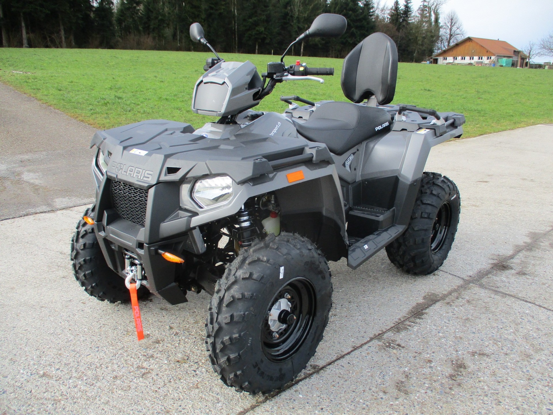 POLARIS Sportsman 570 4x4-image-2