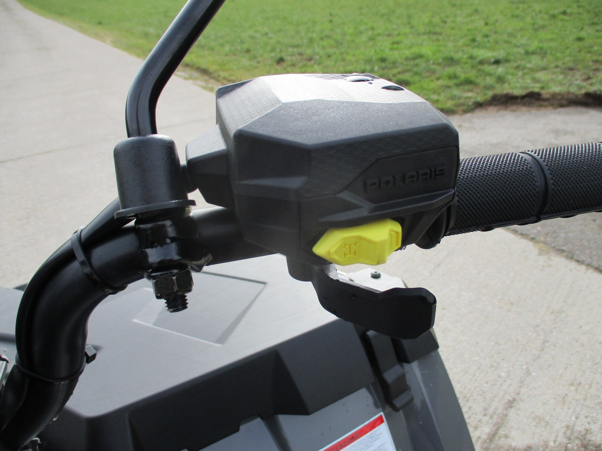 POLARIS Sportsman 570 4x4-image-11