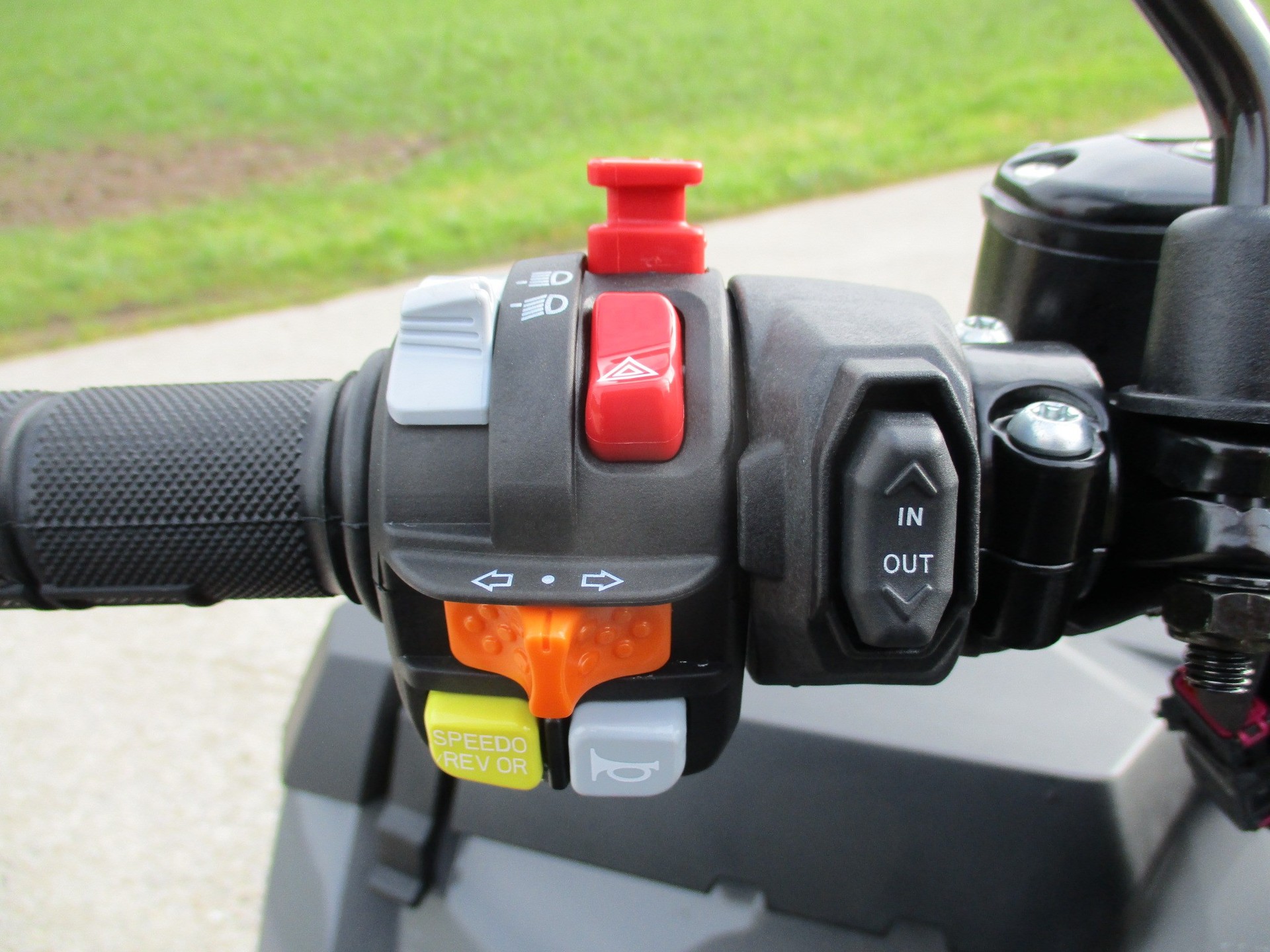 POLARIS Sportsman 570 4x4-image-12