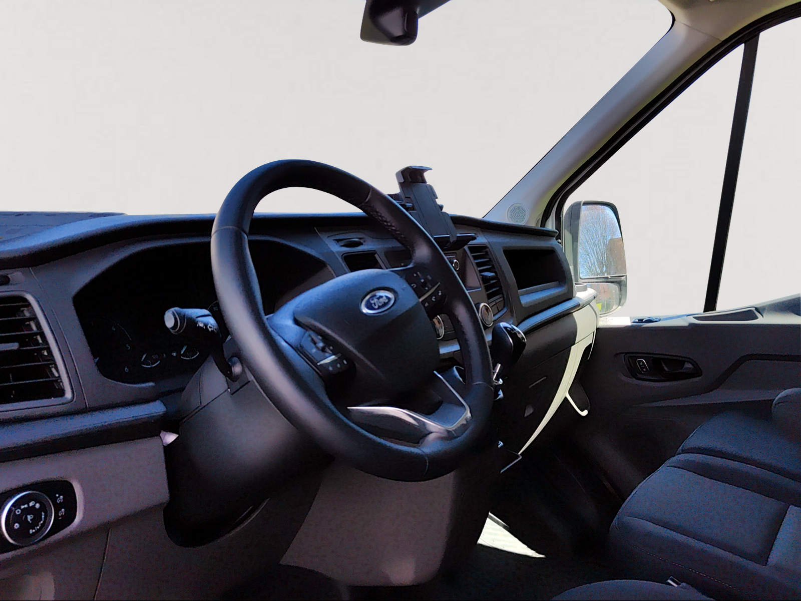 FORD Transit Van 290 L2H2 Trend 2.0 TDCi 130 FWD-showroom-element-2