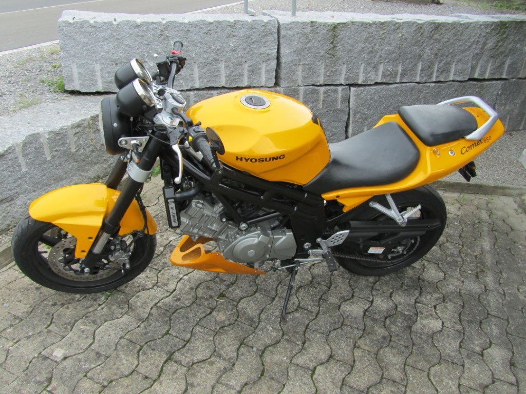 HYOSUNG Comet 650 GT-image-1