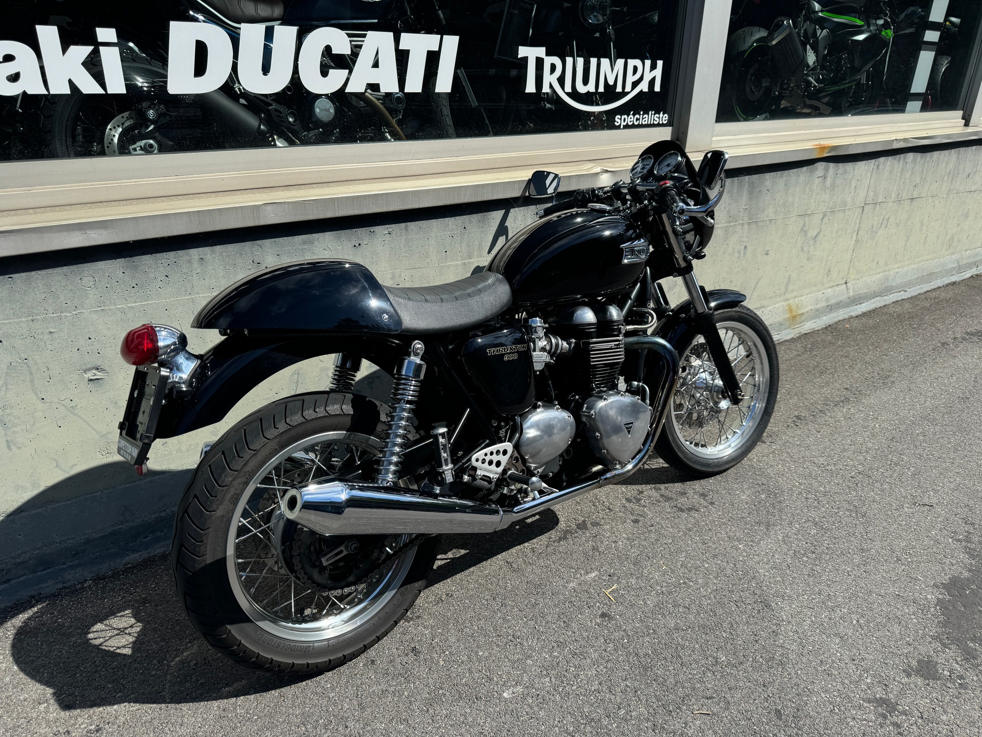 TRIUMPH Thruxton 900 i-image-3