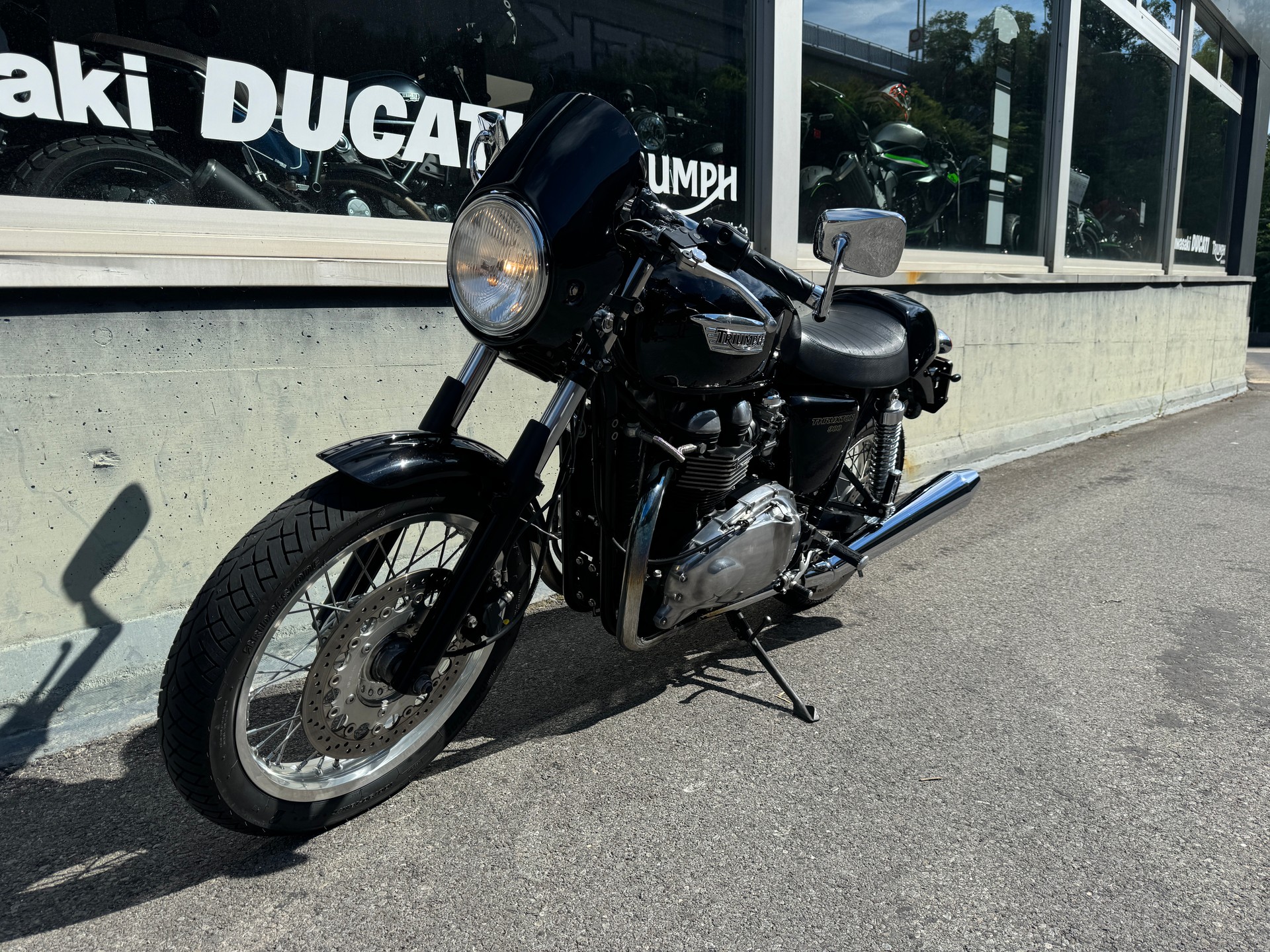 TRIUMPH Thruxton 900 i-image-7