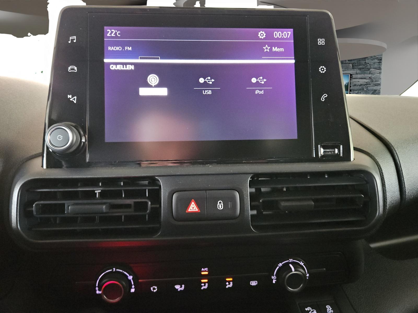 TOYOTA PROACE CITY Van L2 1.5 D Active 4x4-image-13