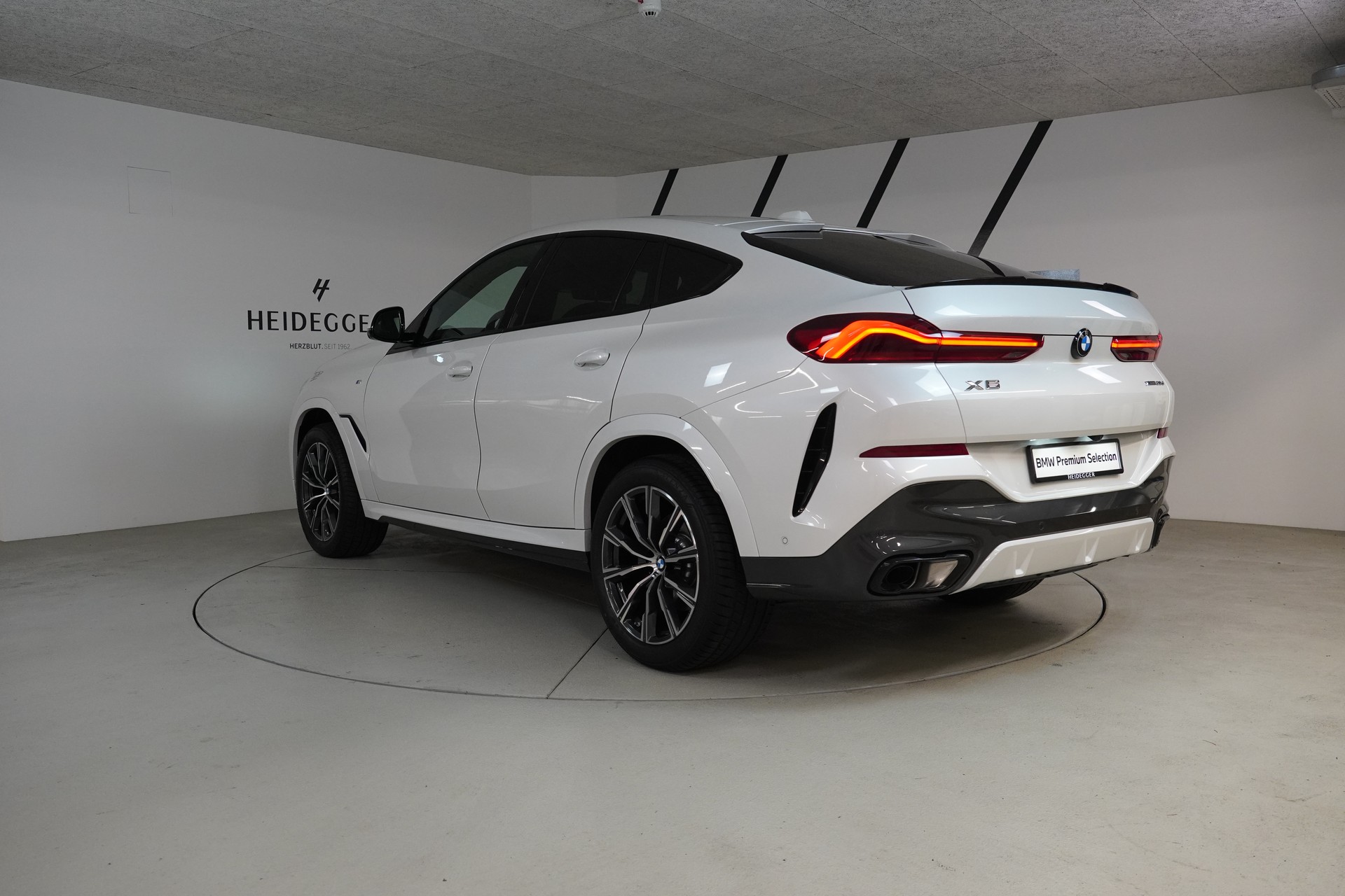 BMW X6 xDrive 48V 30d M Sport Pro Steptronic-image-4