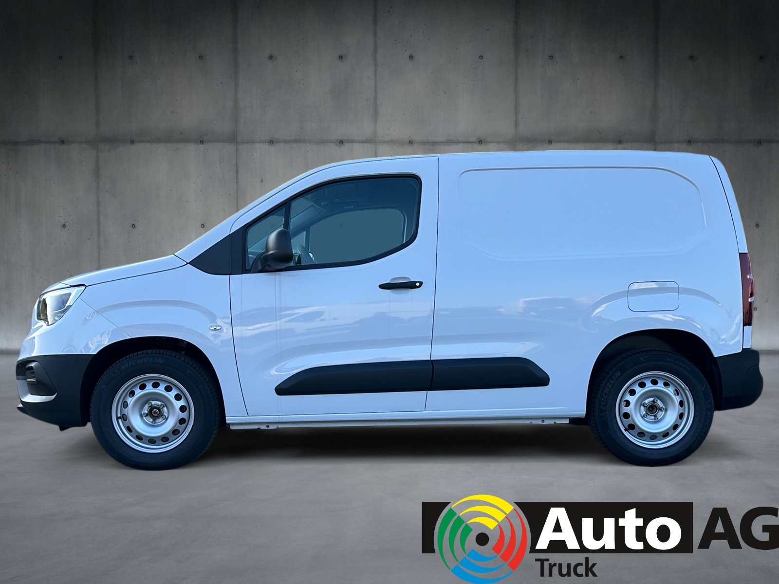 OPEL Combo-e Cargo-showroom-element-1