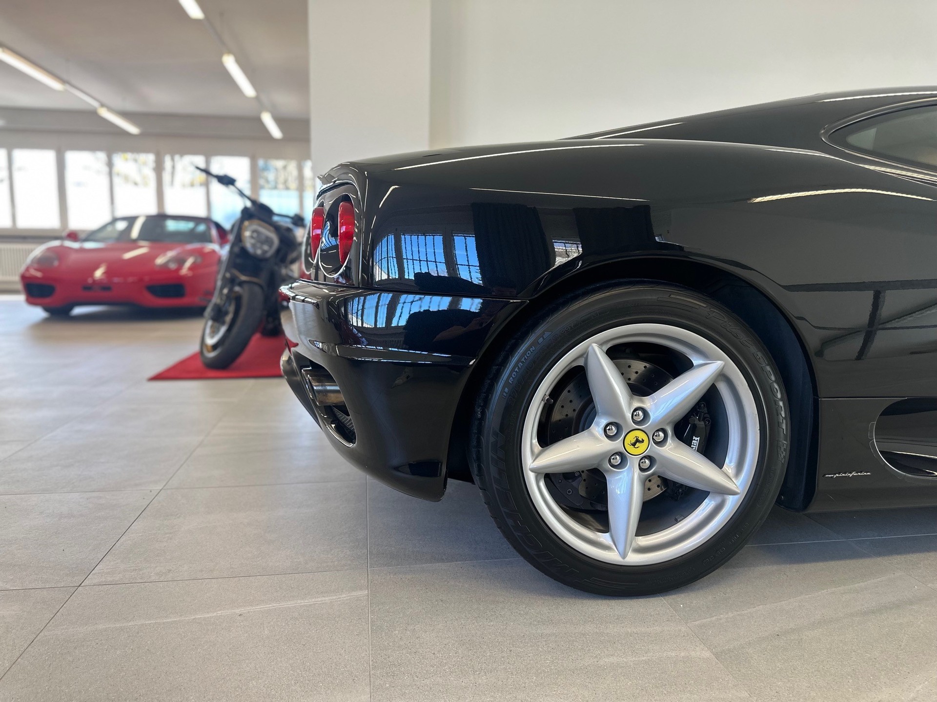 FERRARI F360 Modena Berlinetta-image-3