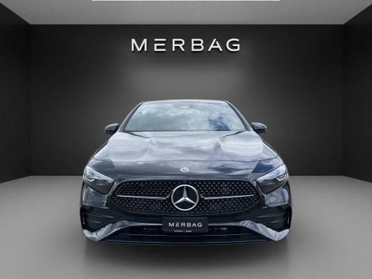 MERCEDES-BENZ A 200 7G-DCT