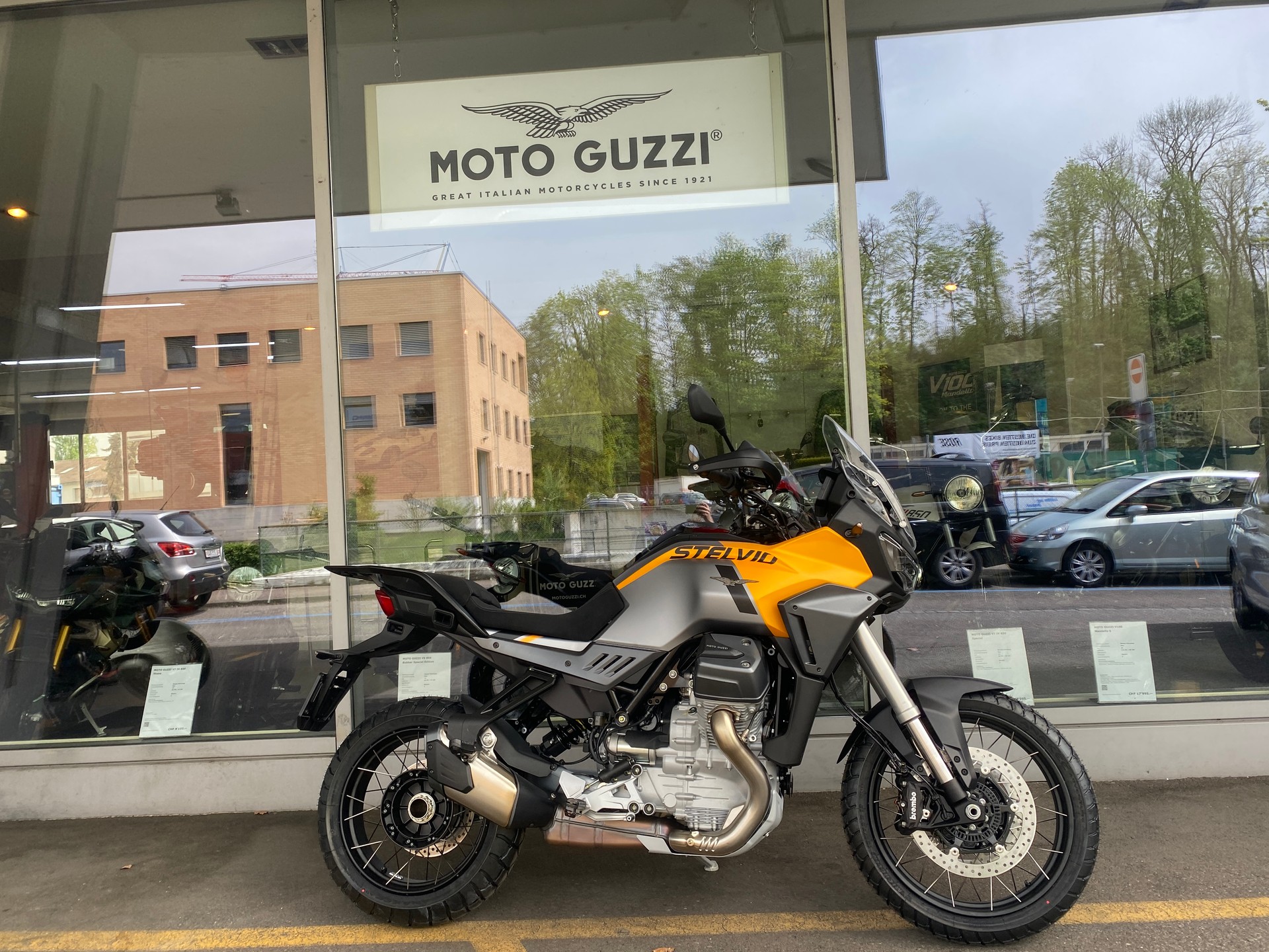 MOTO GUZZI Stelvio PFF-RAS-image-1