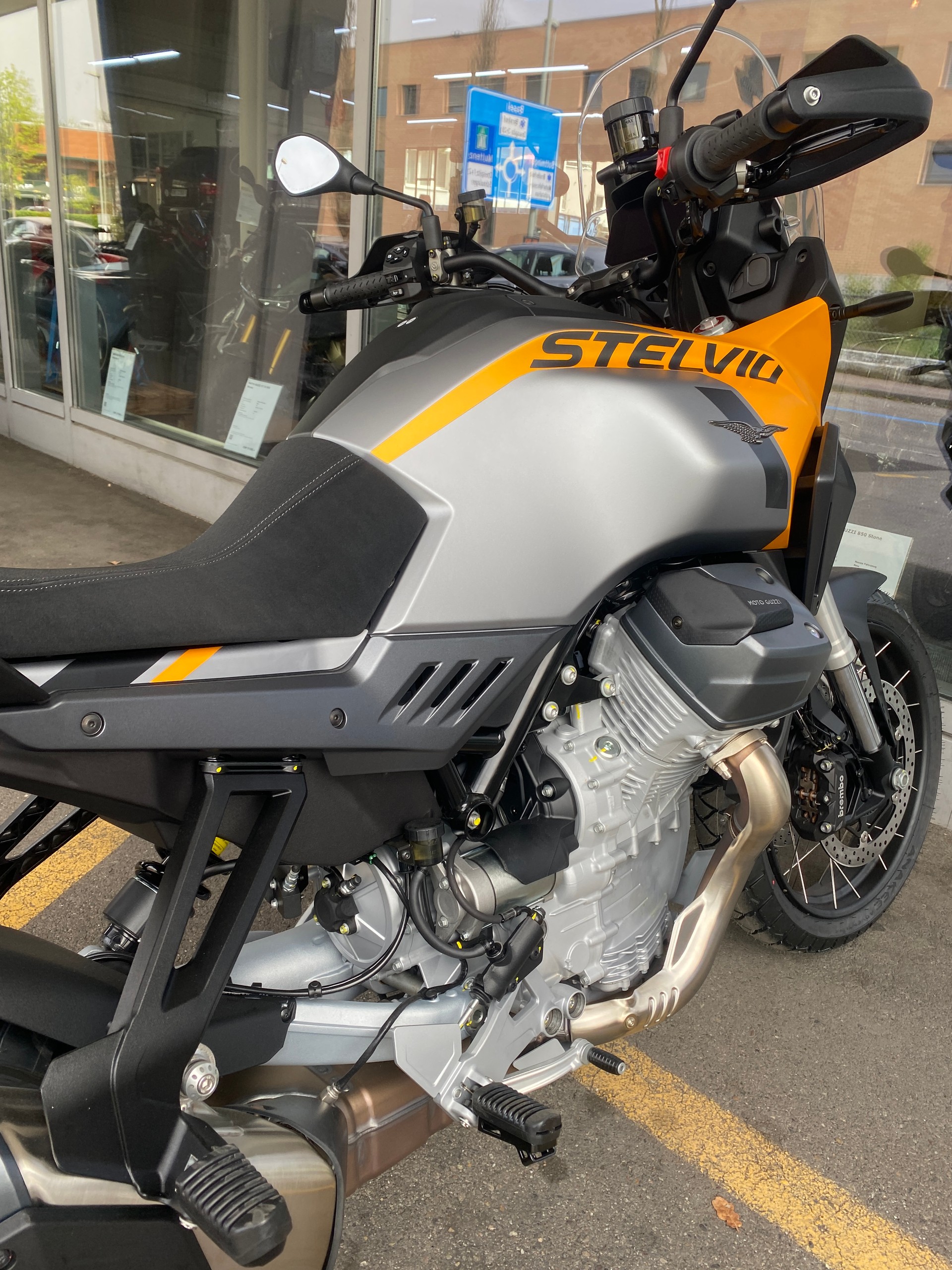 MOTO GUZZI Stelvio PFF-RAS-image-12