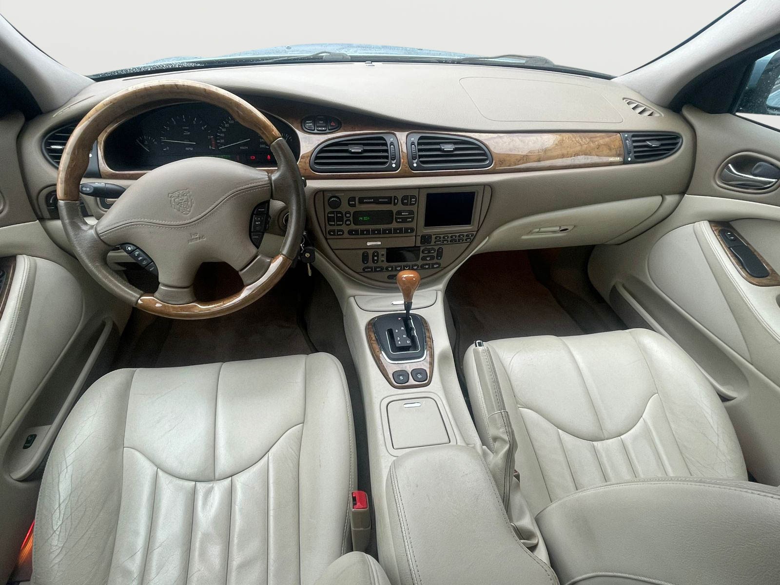 JAGUAR S-Type Sport 4.0 V8-image-5