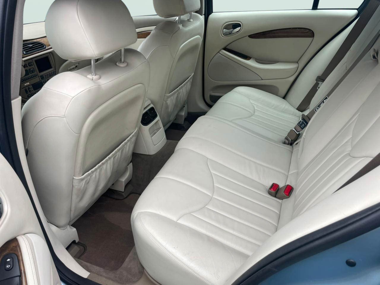 JAGUAR S-Type Sport 4.0 V8-image-6